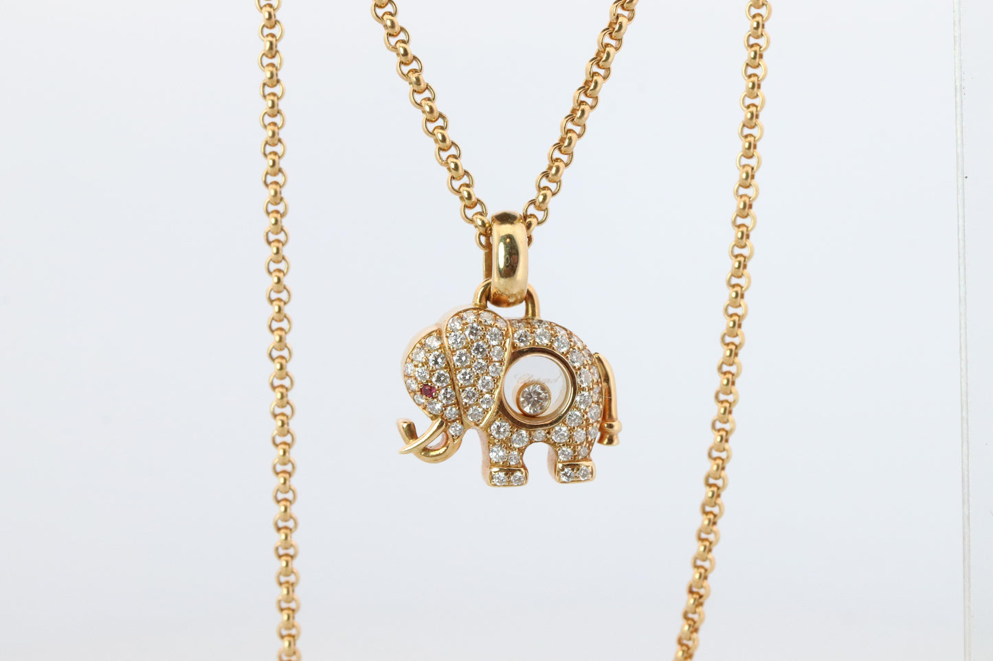 18k Chopard Happy Diamond Elephant Pendant. So Happy Chopard Necklace