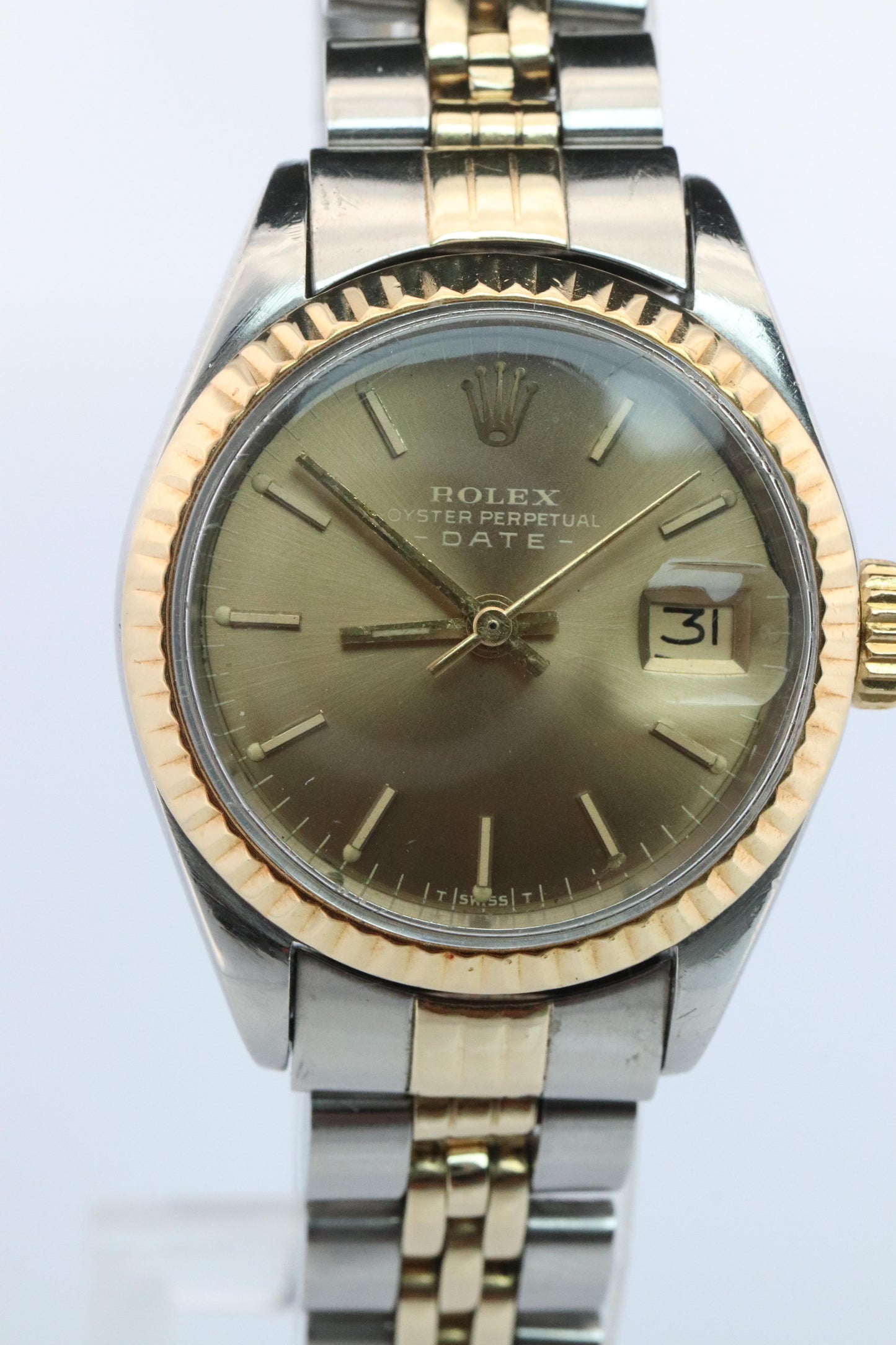 Genuine Rolex 6917 Oyster Perpetual Date Watch. Ladies ROLEX 14k Multi tone