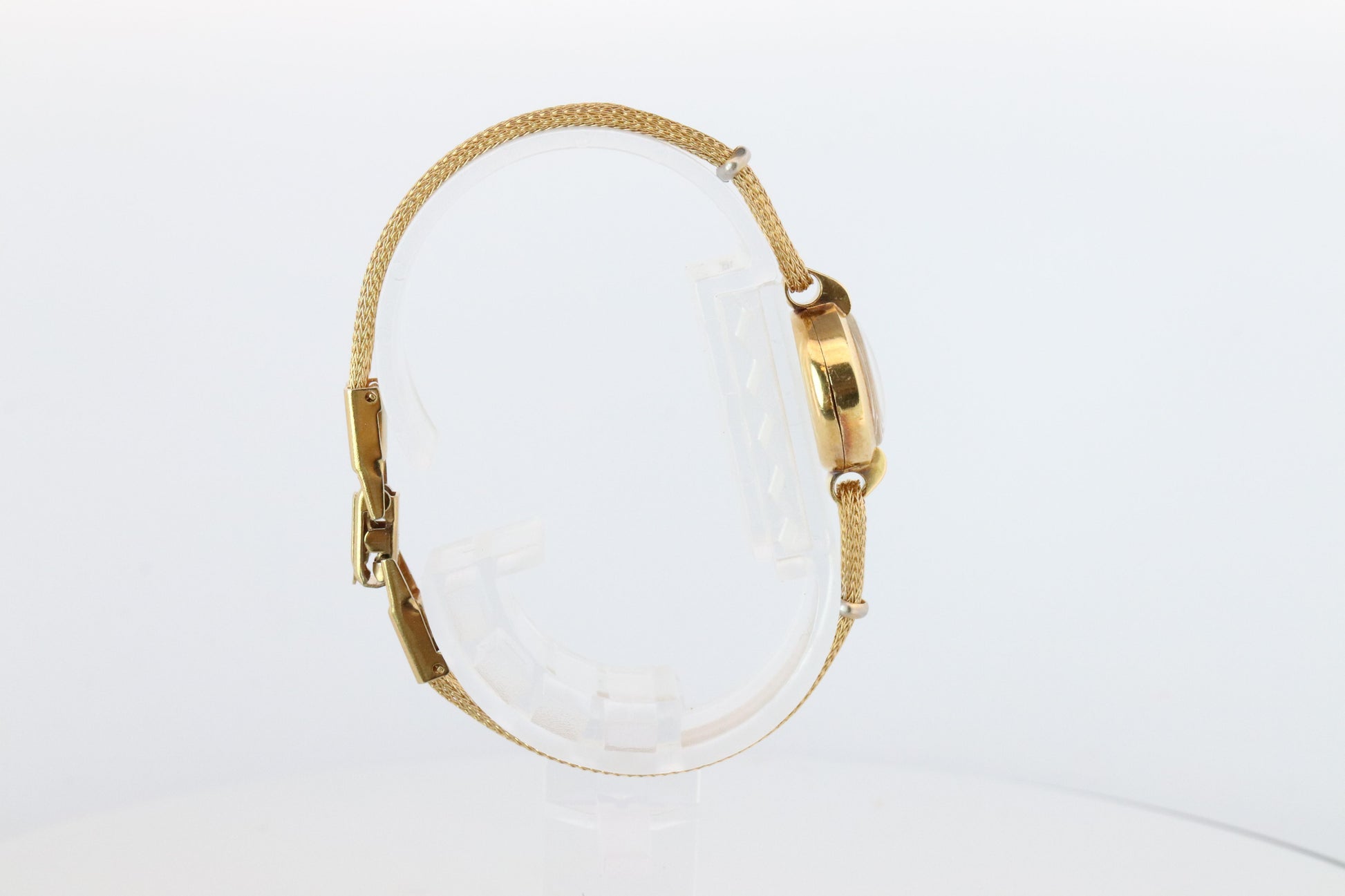 Genuine 18k Rolex Watch. 18k YG Ladies 8106 Dainty Cocktail Ladies Rolex