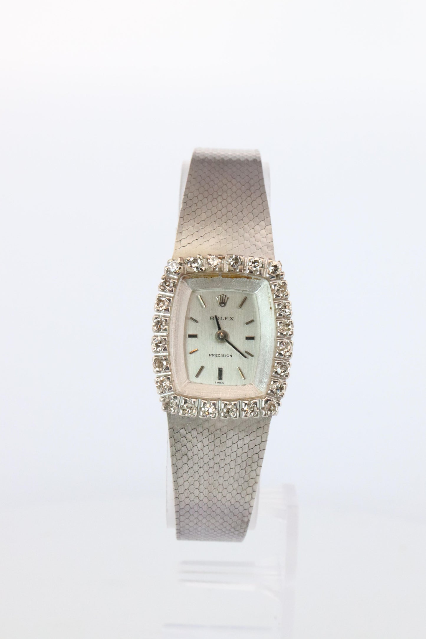 Genuine Diamond Rolex Watch. Ladies 18k Rolex 2195 Manual Watch.