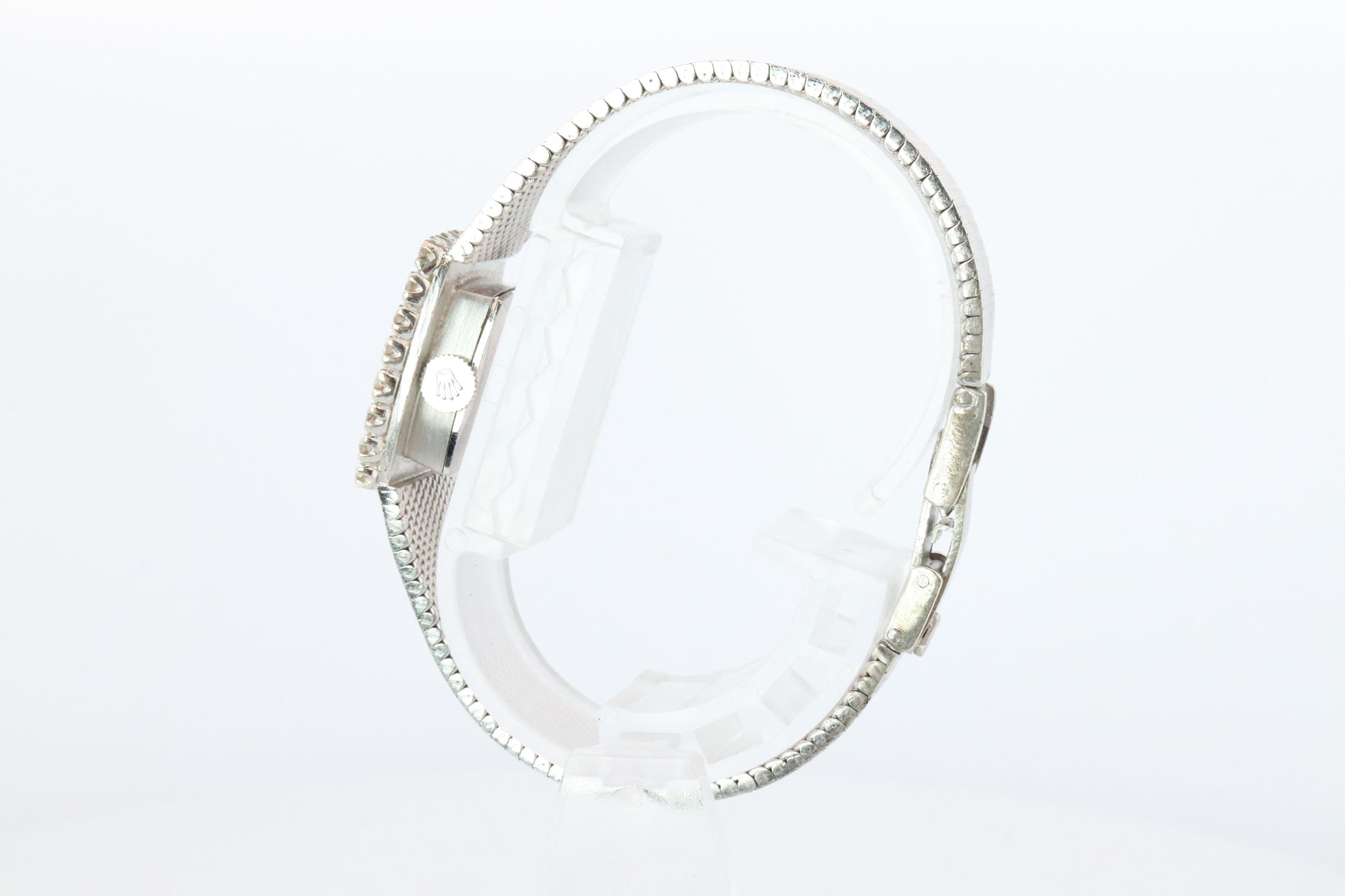 Genuine Diamond Rolex Watch. Ladies 18k Rolex 2195 Manual Watch.