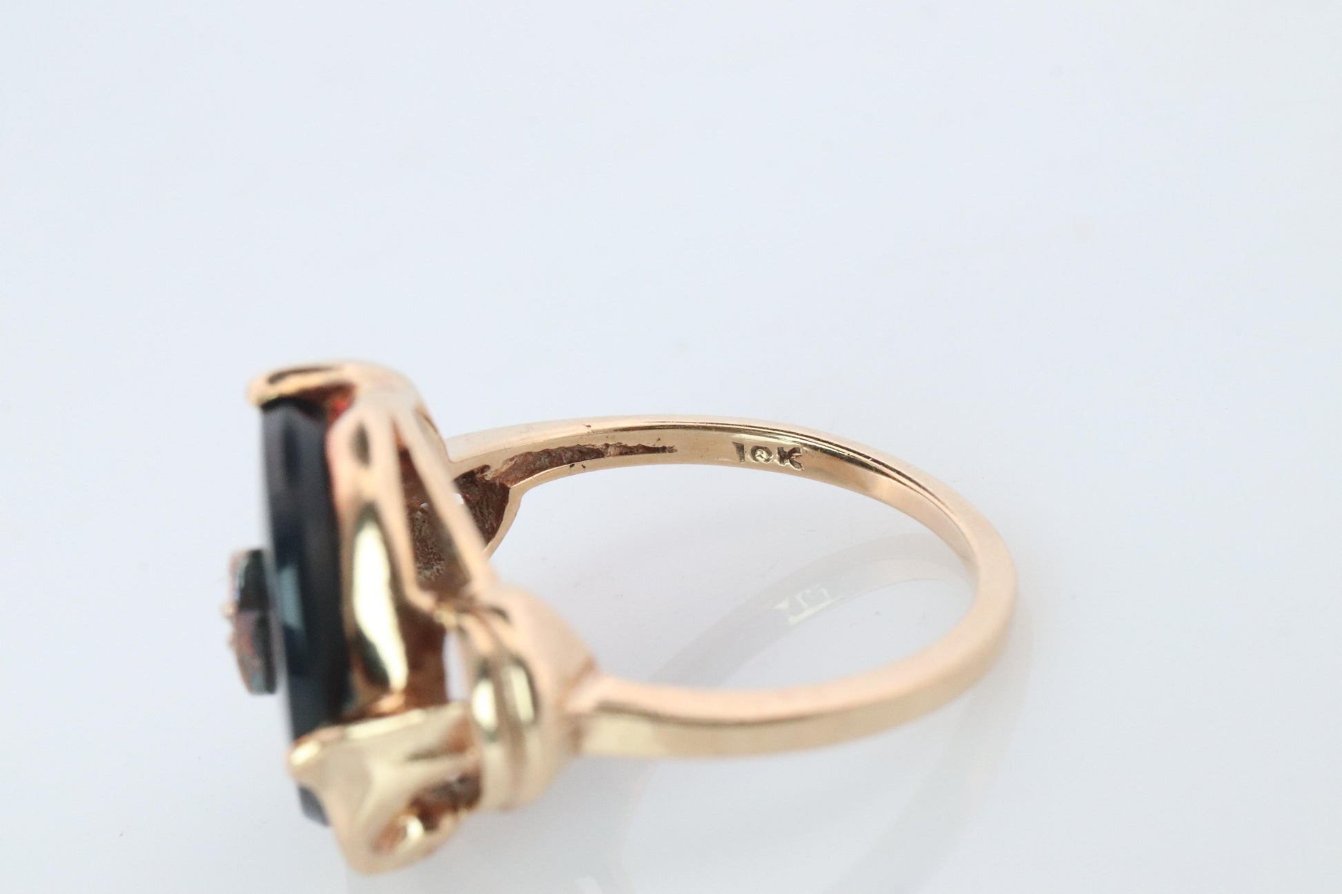 10k ONYX Diamond ring. Onyx 10k yellow gold ring. Vintage Victorian Onyx
