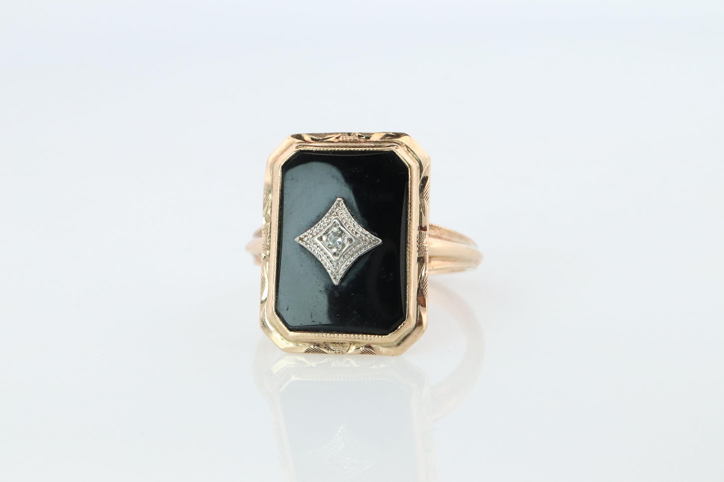 10k ONYX Diamond ring. Vintage Budlong, Dockert & Armstrong BDA ring
