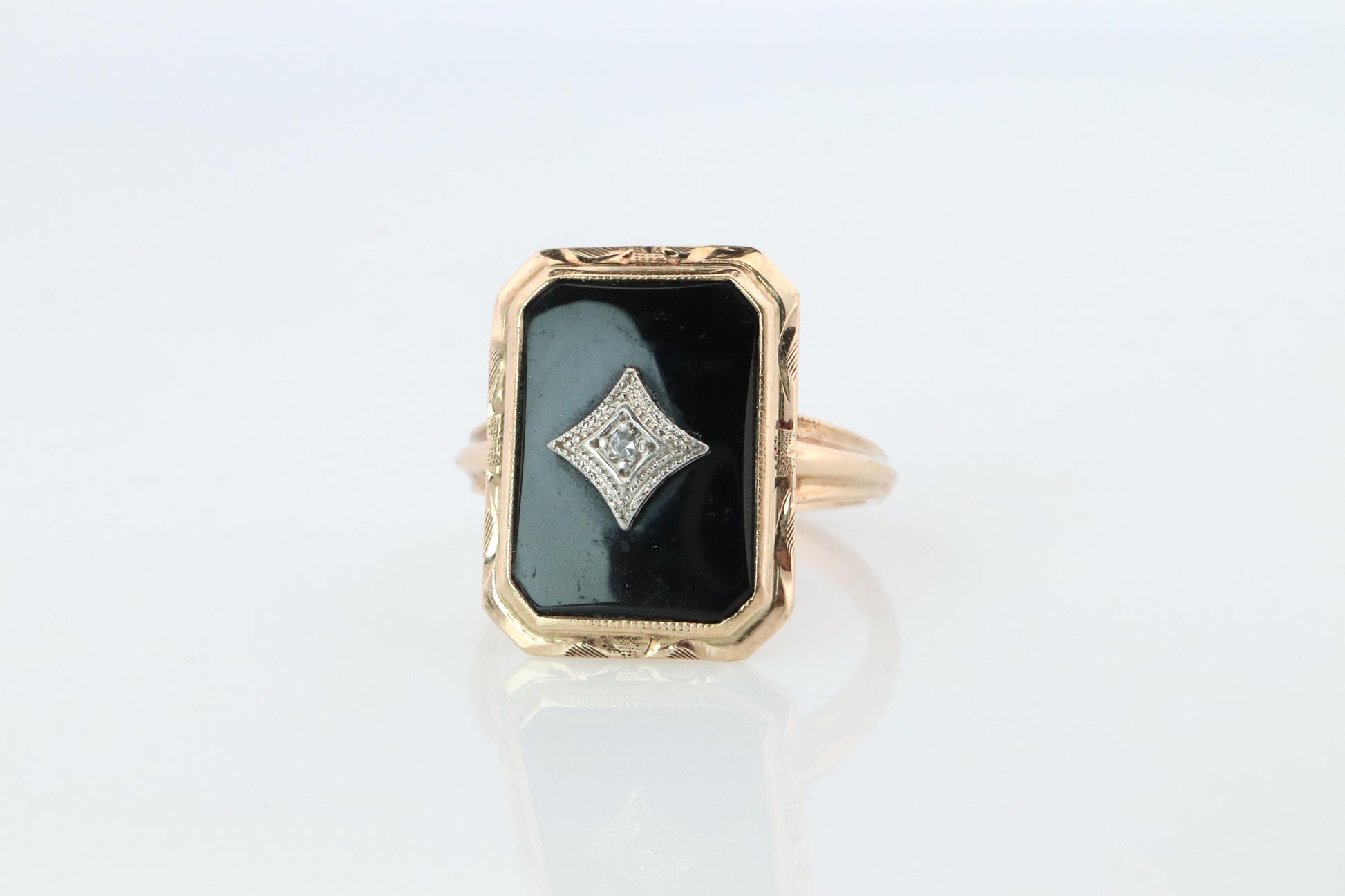10k ONYX Diamond ring. Vintage Budlong, Dockert & Armstrong BDA ring