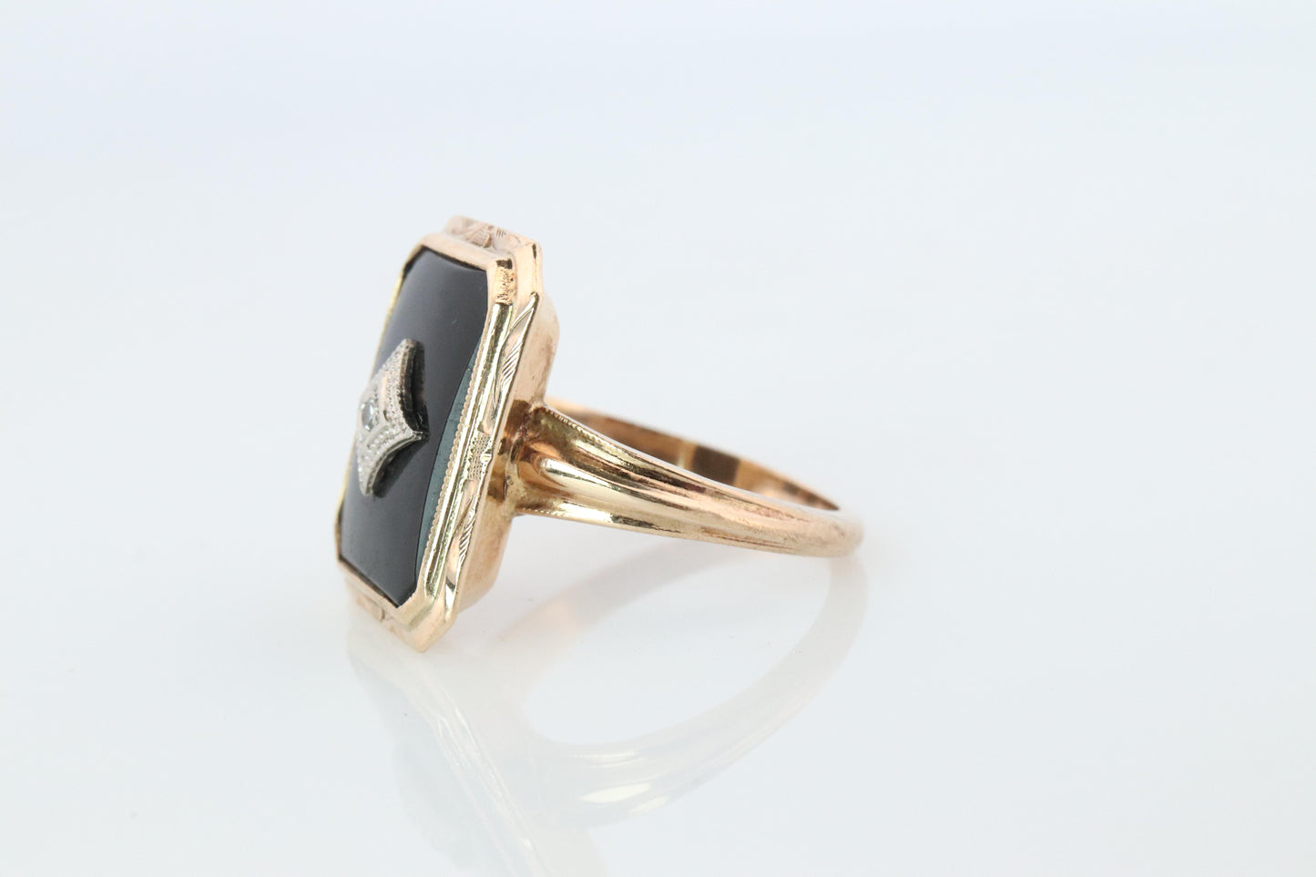 10k ONYX Diamond ring. Vintage Budlong, Dockert & Armstrong BDA ring