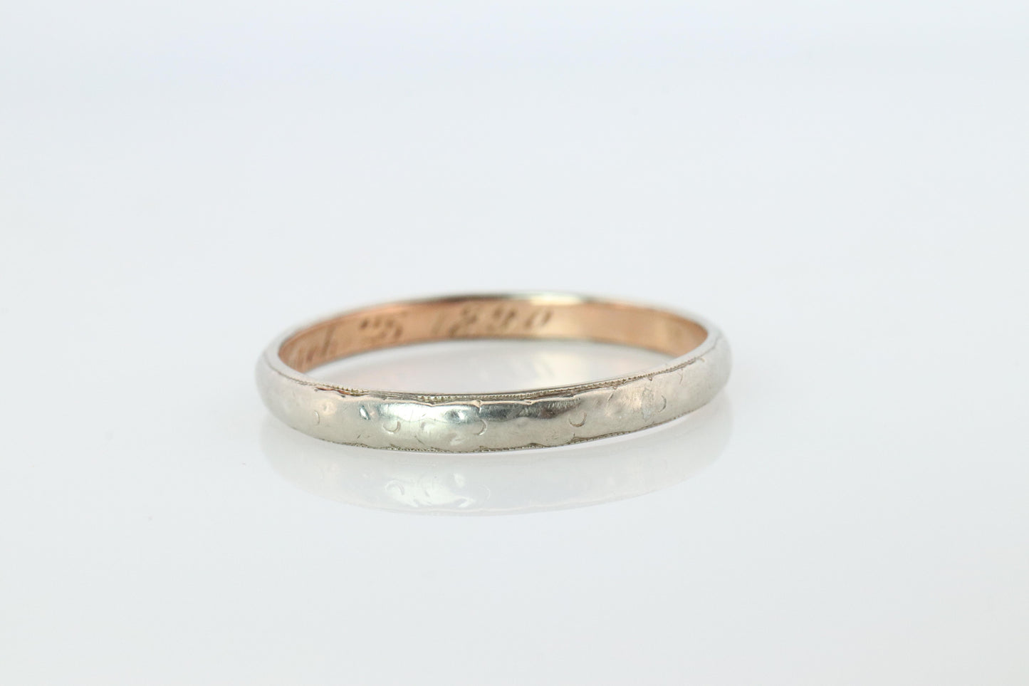 18k Antique 1890s White Gold Embossed Band.