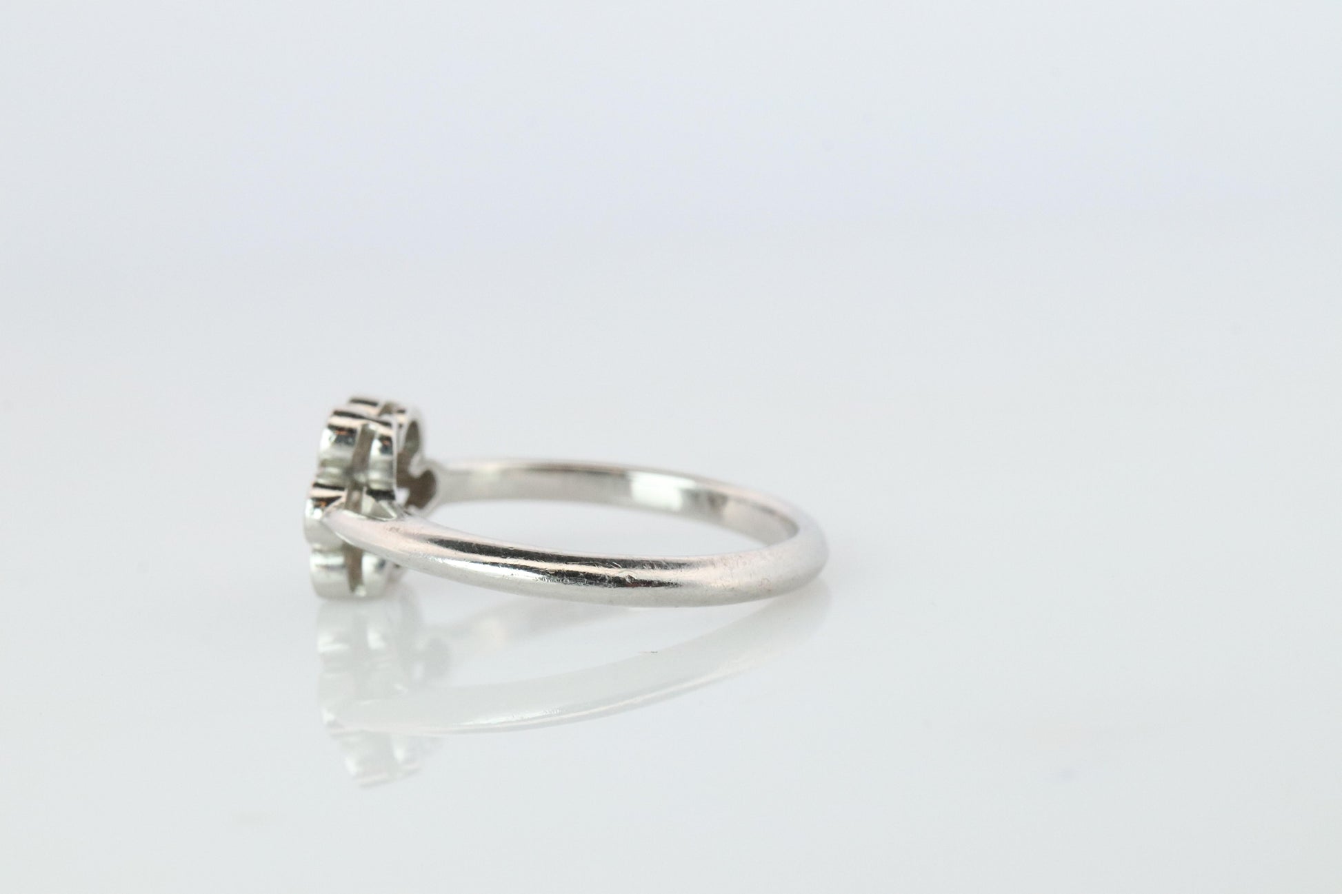 Tiffany and Co. Diamond Ring. Platinum Enchant Flower Diamond Band.