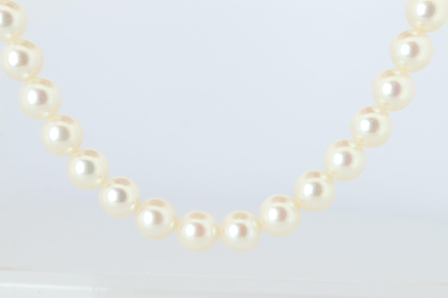 MIKIMOTO 14k White Gold Pearl Necklace. 7mm Pearls Chocker Necklace.
