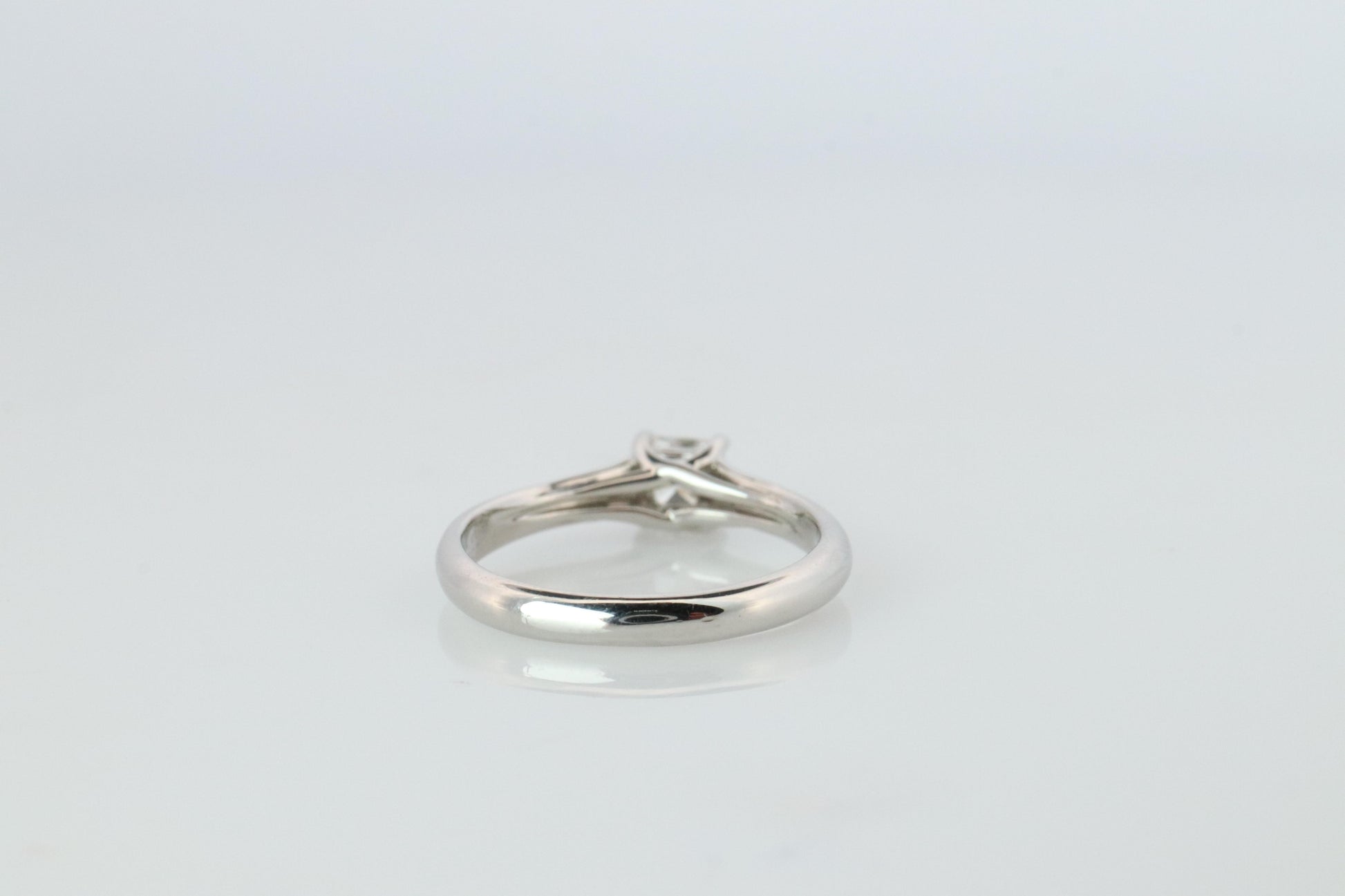 Certified Tiffany and Co Diamond Ring .28ct Tiffany Platinum Lucida Engagement