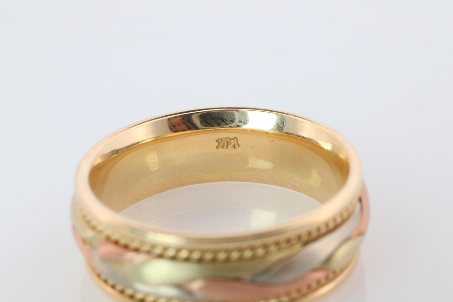 14k Wide band. Tricolor Braid Gold Ring. White Yellow Rose Gold Braided ring