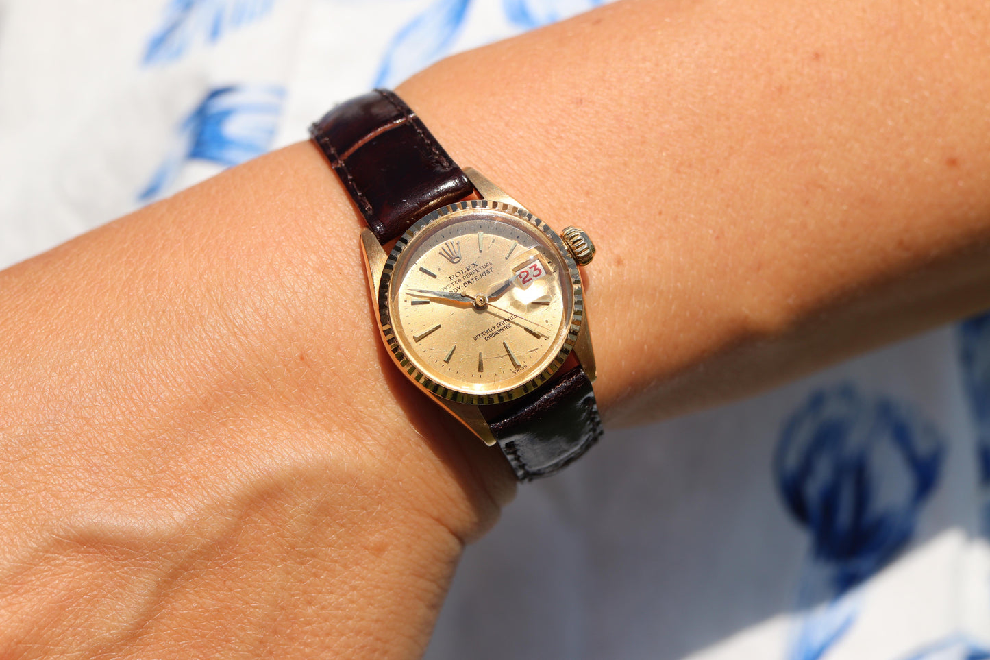 Genuine 18k Rolex 6517 Oyster Perpetual Watch. Ladies ROLEX 18k Yellow Gold.