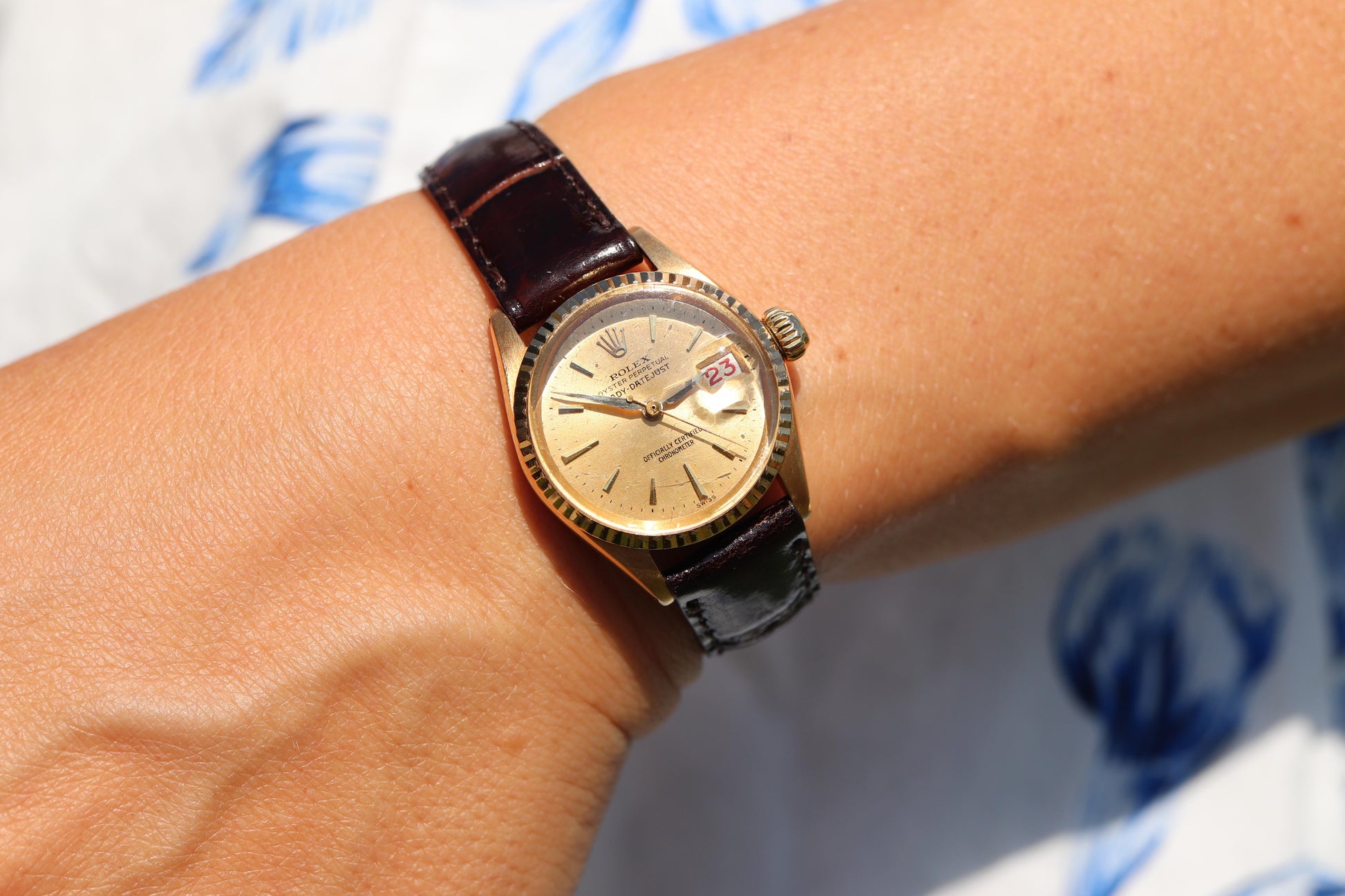 Genuine 18k Rolex 6517 Oyster Perpetual Watch. Ladies ROLEX 18k Yellow Gold.