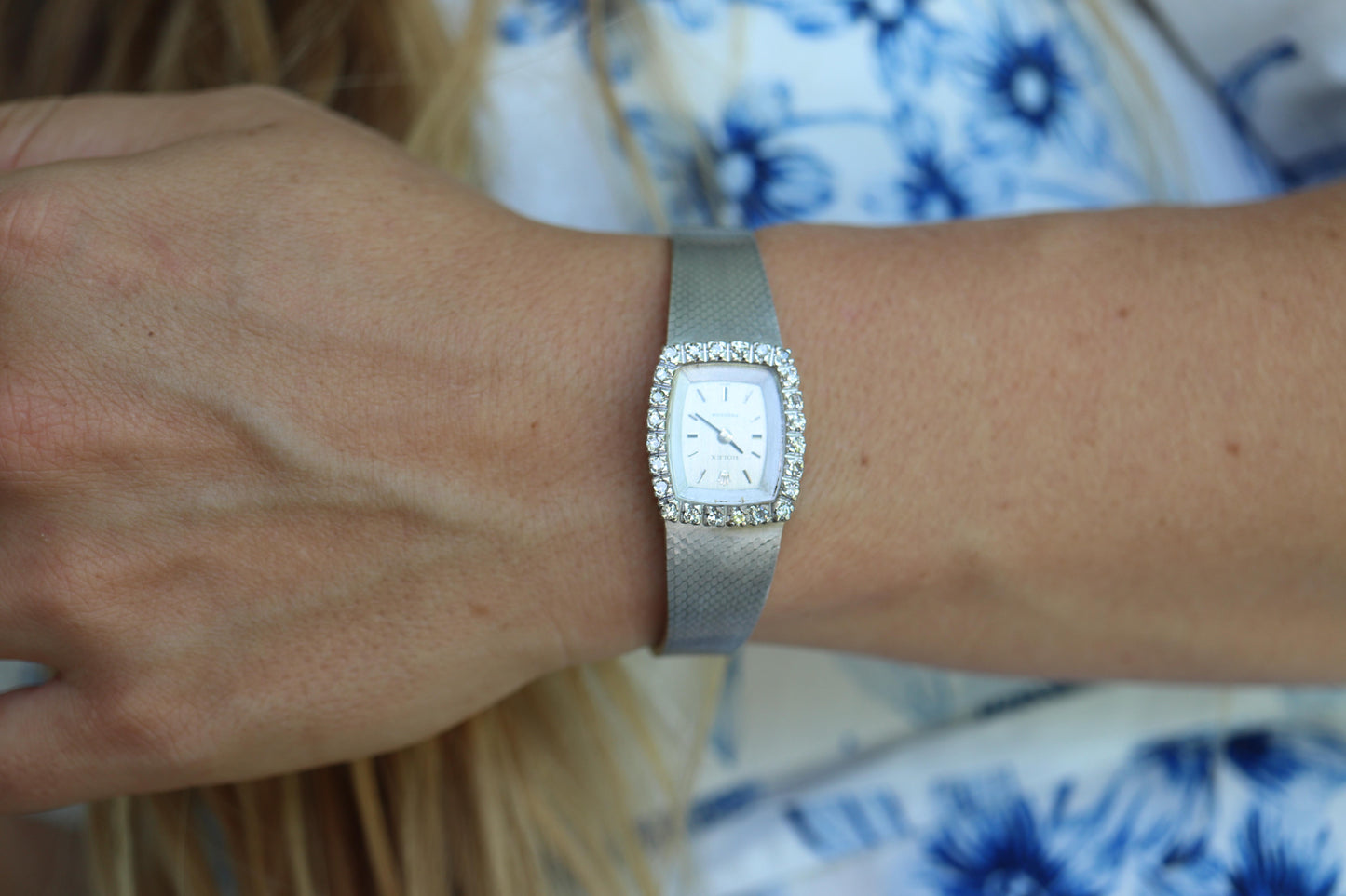 Genuine Diamond Rolex Watch. Ladies 18k Rolex 2195 Manual Watch.