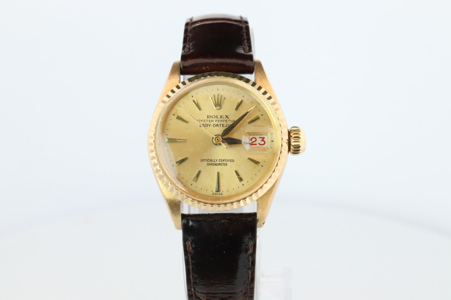 Genuine 18k Rolex 6517 Oyster Perpetual Watch. Ladies ROLEX 18k Yellow Gold.