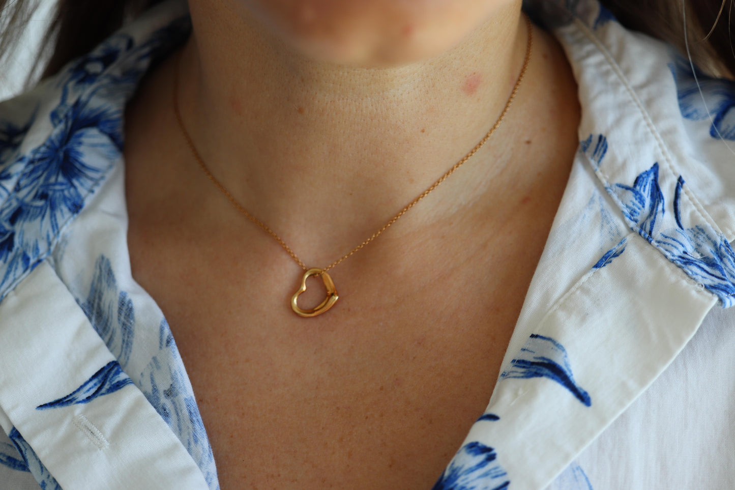 Tiffany and Co Heart Pendant. 18k Tiffany Elsa Peretti Heart Necklace