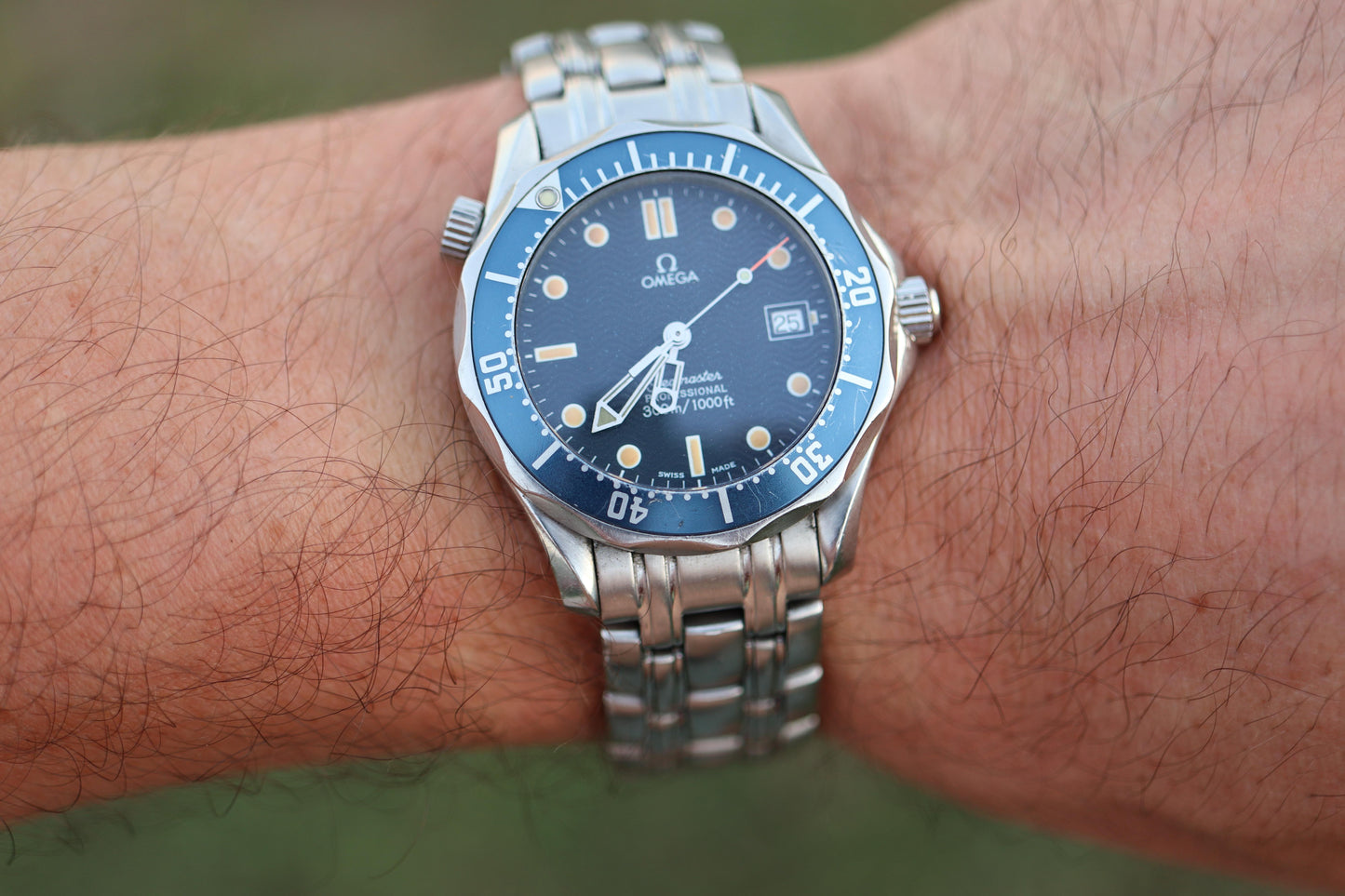 OMEGA Seamaster Professional 300m Blue. Mens Omega Diving watch.