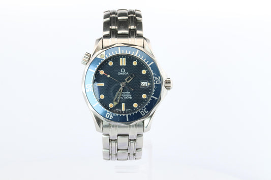 OMEGA Seamaster Professional 300m Blue. Mens Omega Diving watch.