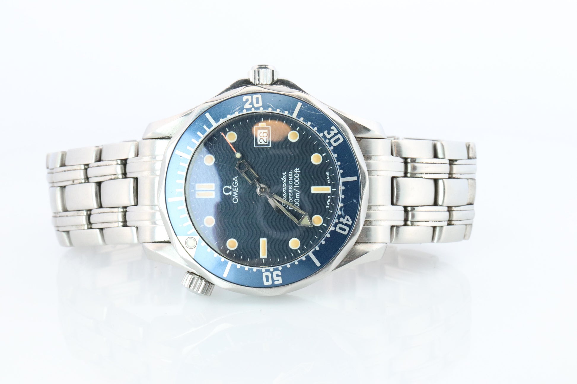 OMEGA Seamaster Professional 300m Blue. Mens Omega Diving watch.