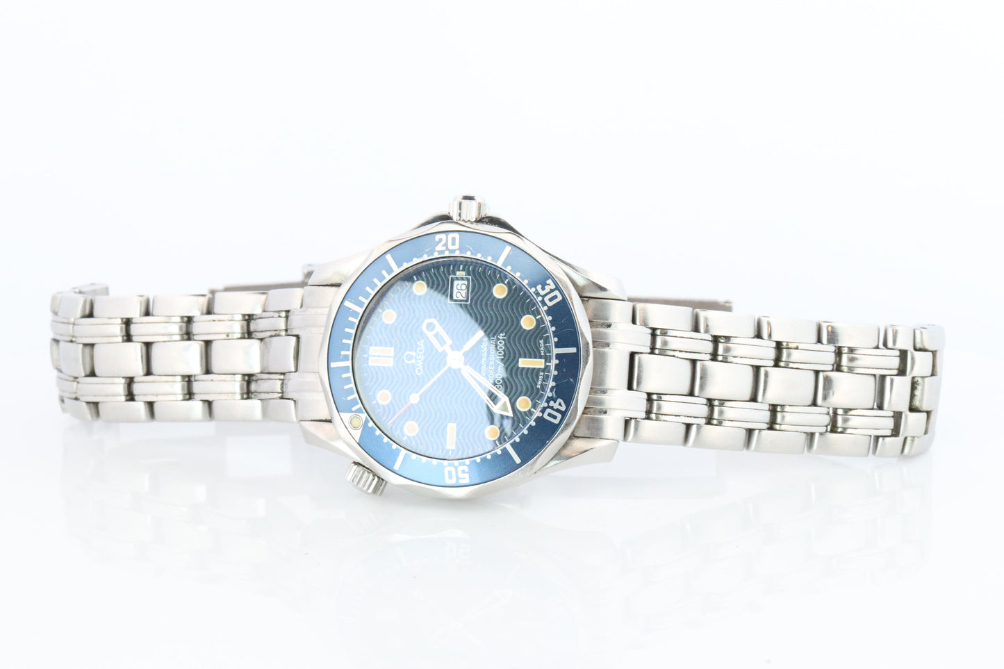 OMEGA Seamaster Professional 300m Blue. Mens Omega Diving watch.