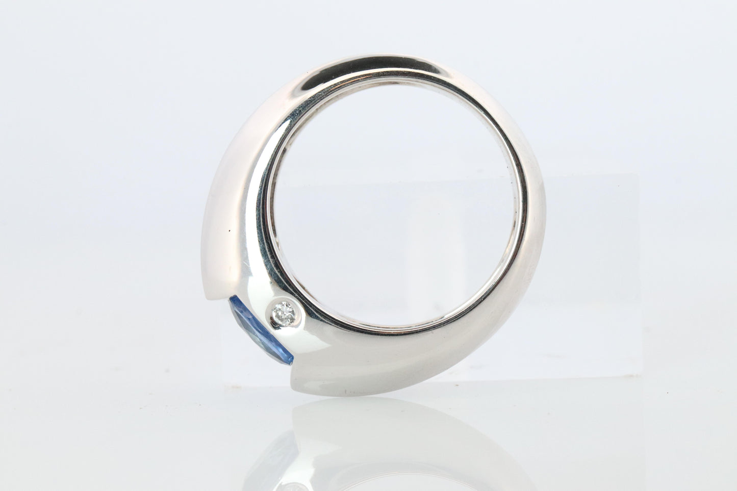 Genuine Piaget Oval Sapphire and Diamond Solitaire Ring. 18k White Gold Band