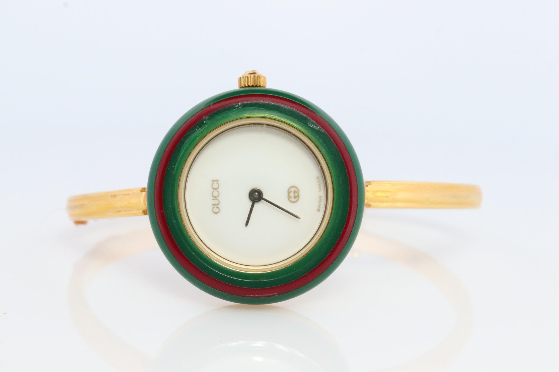 Vintage GUCCI Quartz 11/12  Watch Timepiece. Gucci Ladies Bangle watch