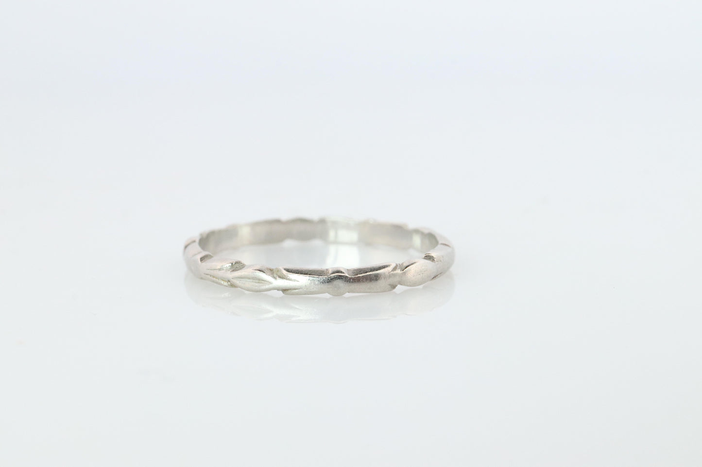 Platinum Antique Art Deco  Embossed Band.