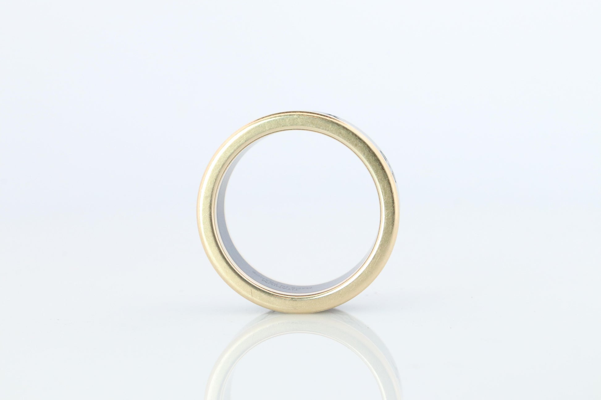 PreOwned Louis Vuitton Band. 18k Titanium Les Gastons Embossed Wide Ring.