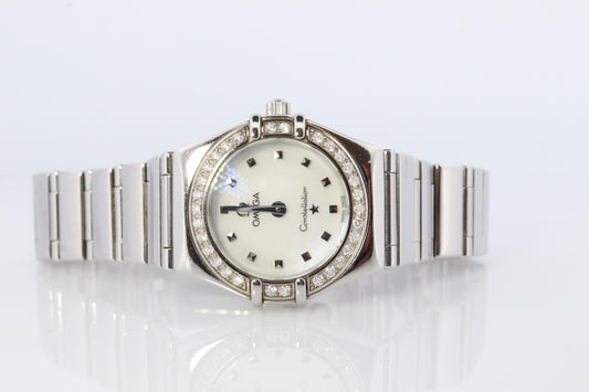 Omega Diamond Watch. Authentic Ladies Omega 1465.71 Constellation Mother Pearl.