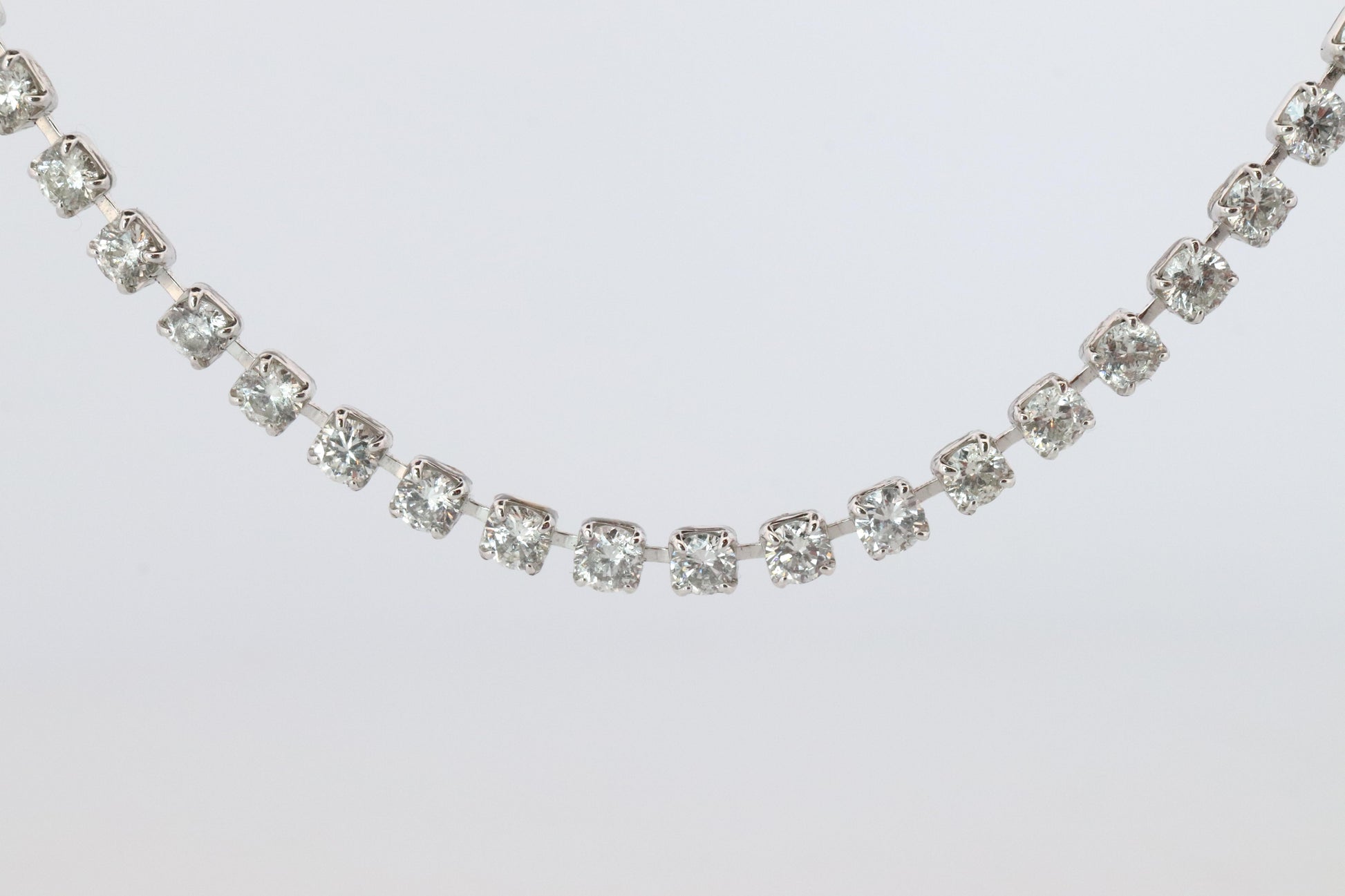 Platinum Diamond Tennis Necklace. PT850 round diamond Tennis Chain Strand. 3CTW