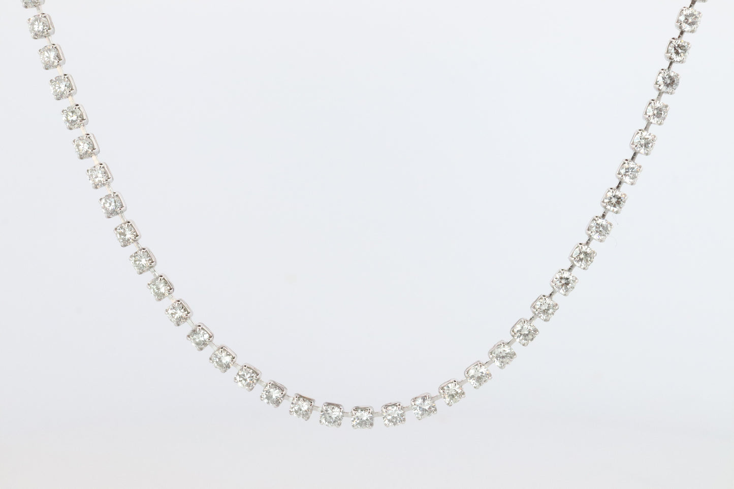 Platinum Diamond Tennis Necklace. PT850 round diamond Tennis Chain Strand. 3CTW