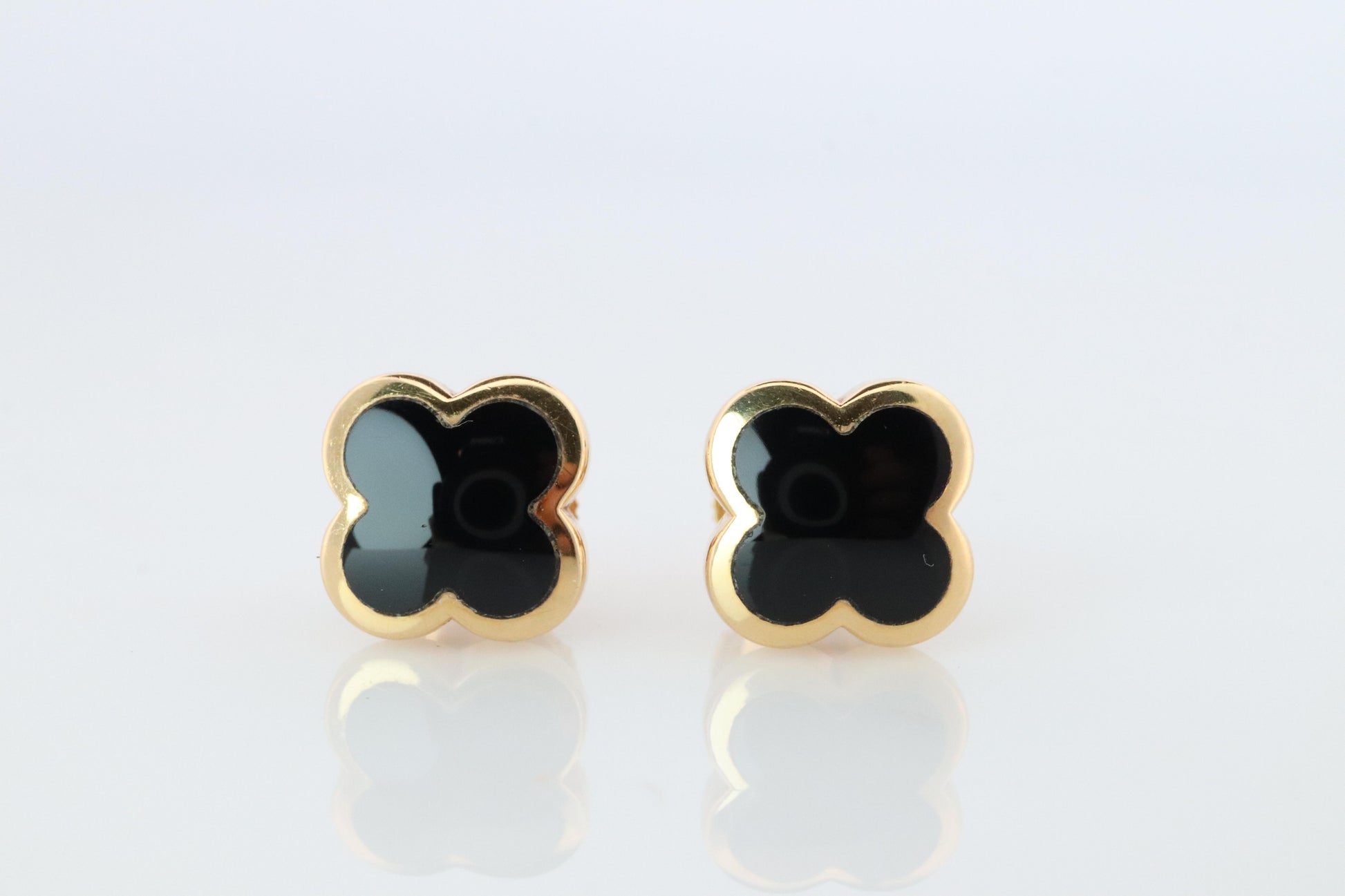 Van Cleef Arpels Pure Alhambra Earrings Genuine VCA 18k YG Vintage Black Onyx