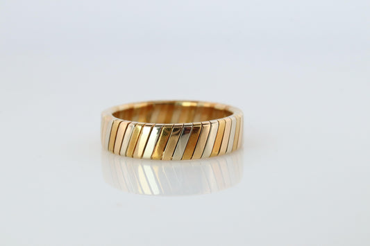 Vintage Bvlgari Ring. Bulgari TUBOGAS 18k Tricolor Gold Band. Bulgari Multicolor