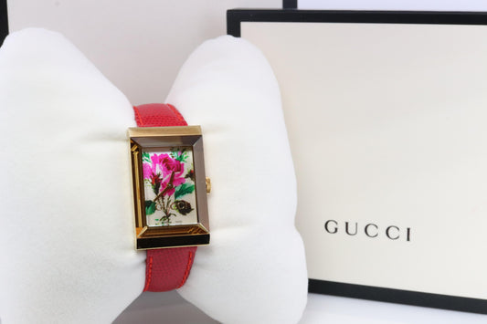 Vintage GUCCI Quartz 147.4 Watch. Gucci Flower Colorful Ladies. Box and Papers