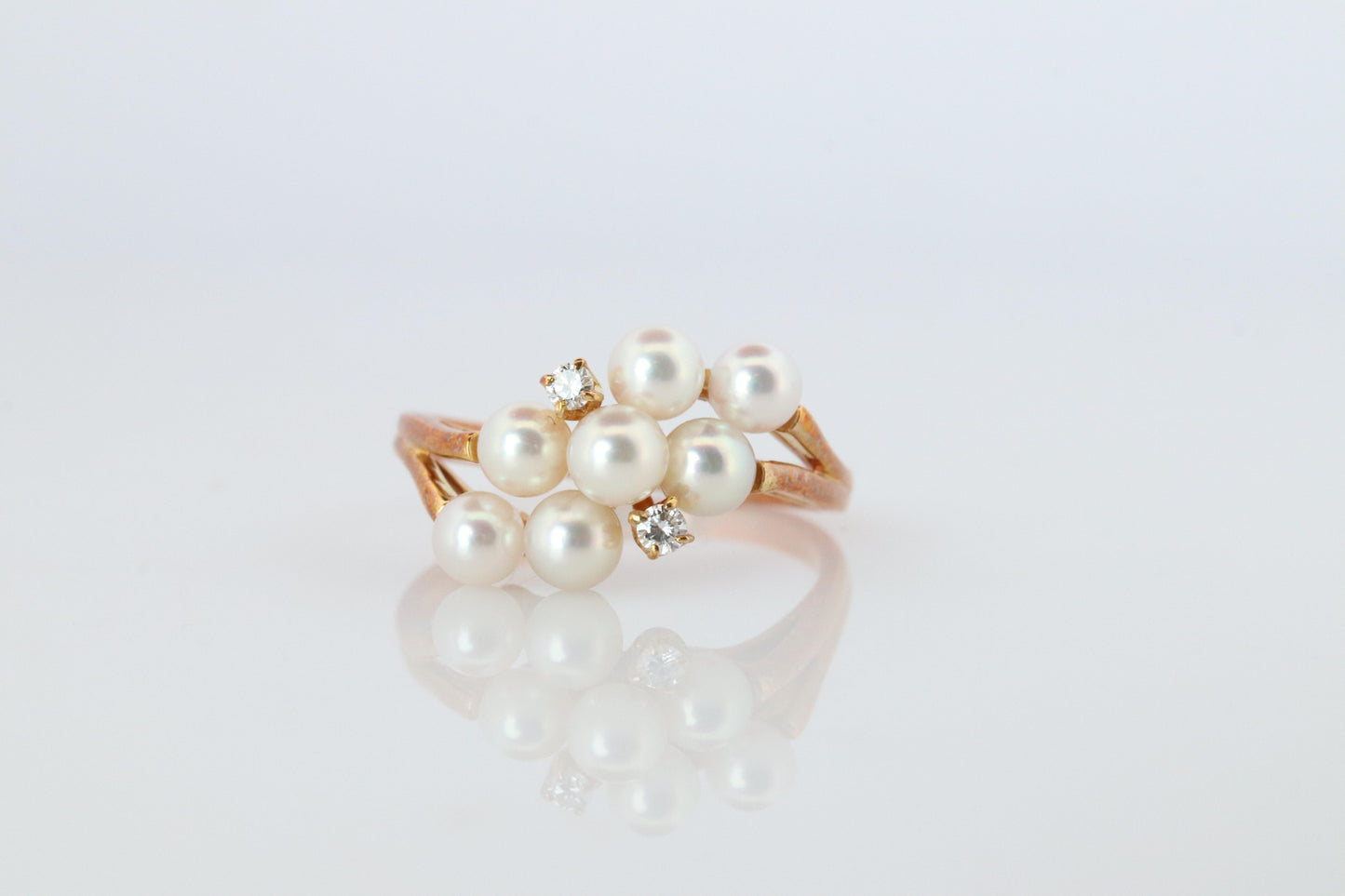 Mikimoto Ring. Vintage 18k Gold Mikimoto Pearl and Diamond Cluster. Vines Grapes