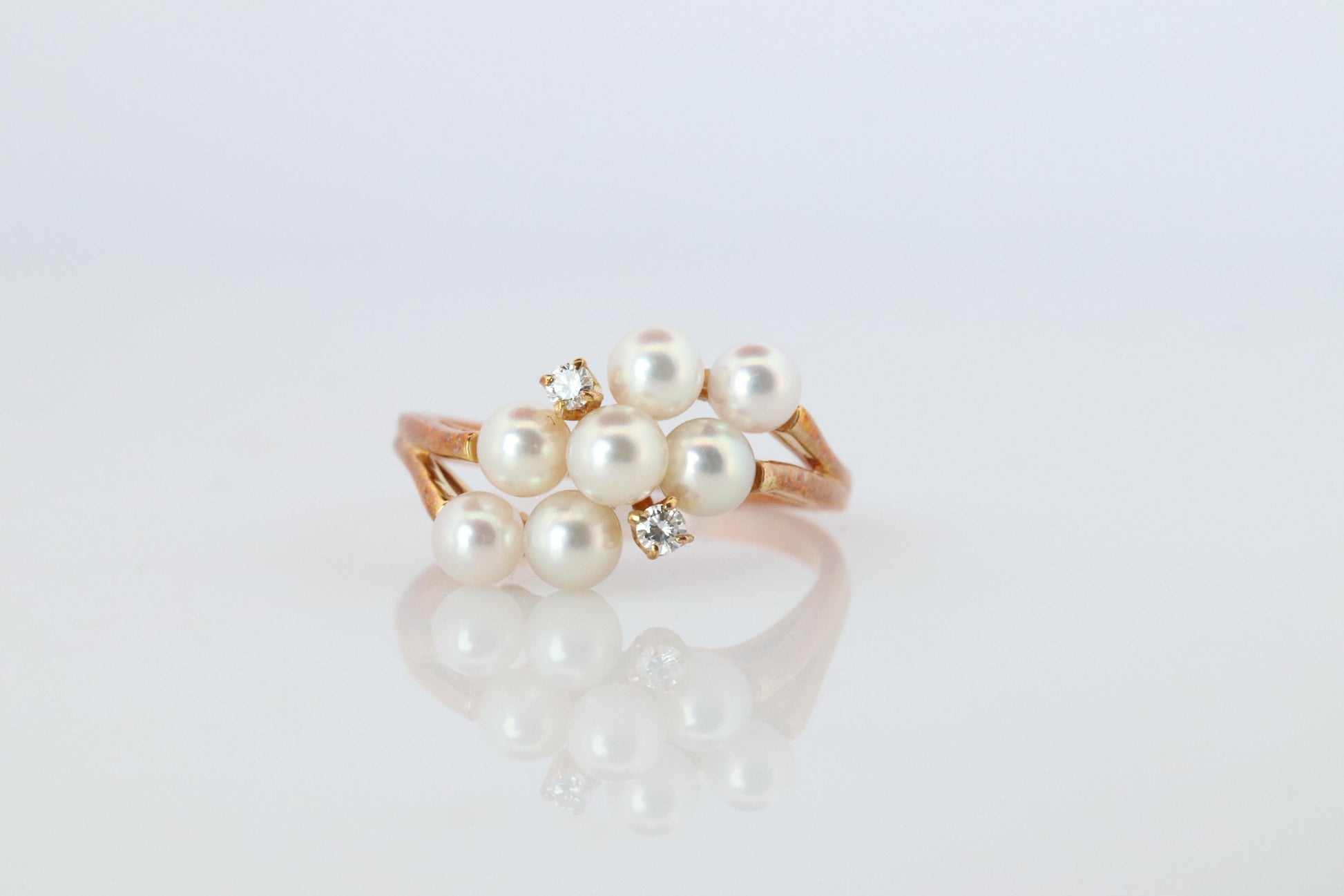 Mikimoto Ring. Vintage 18k Gold Mikimoto Pearl and Diamond Cluster. Vines Grapes