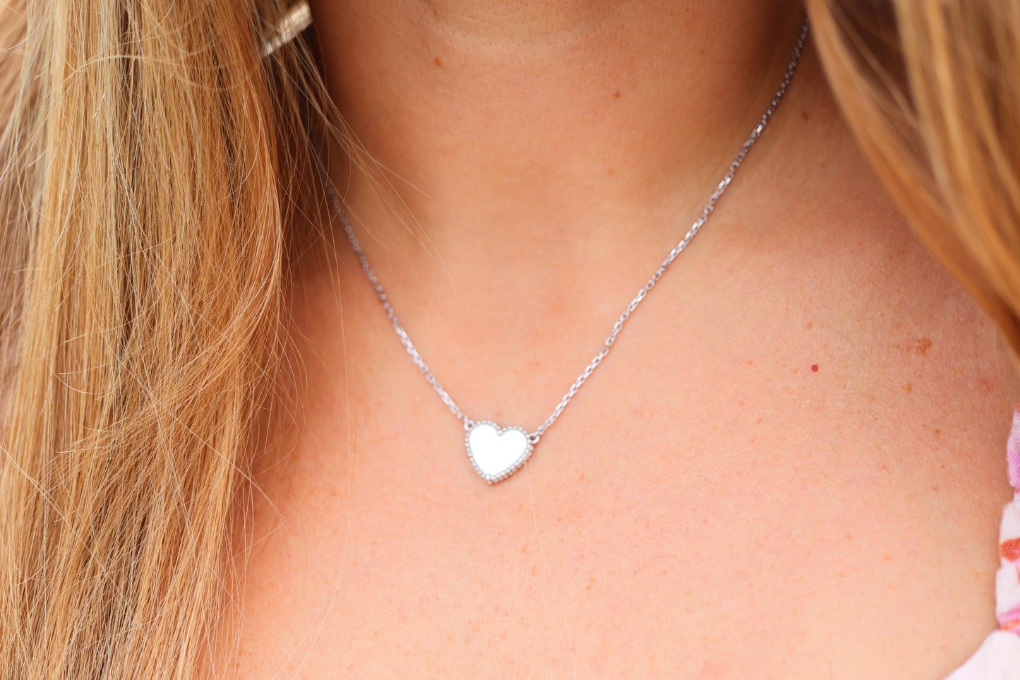 Van Cleef Arpels Lucky Alhambra Necklace. Genuine VCA 18k WG Shell Heart Pendant