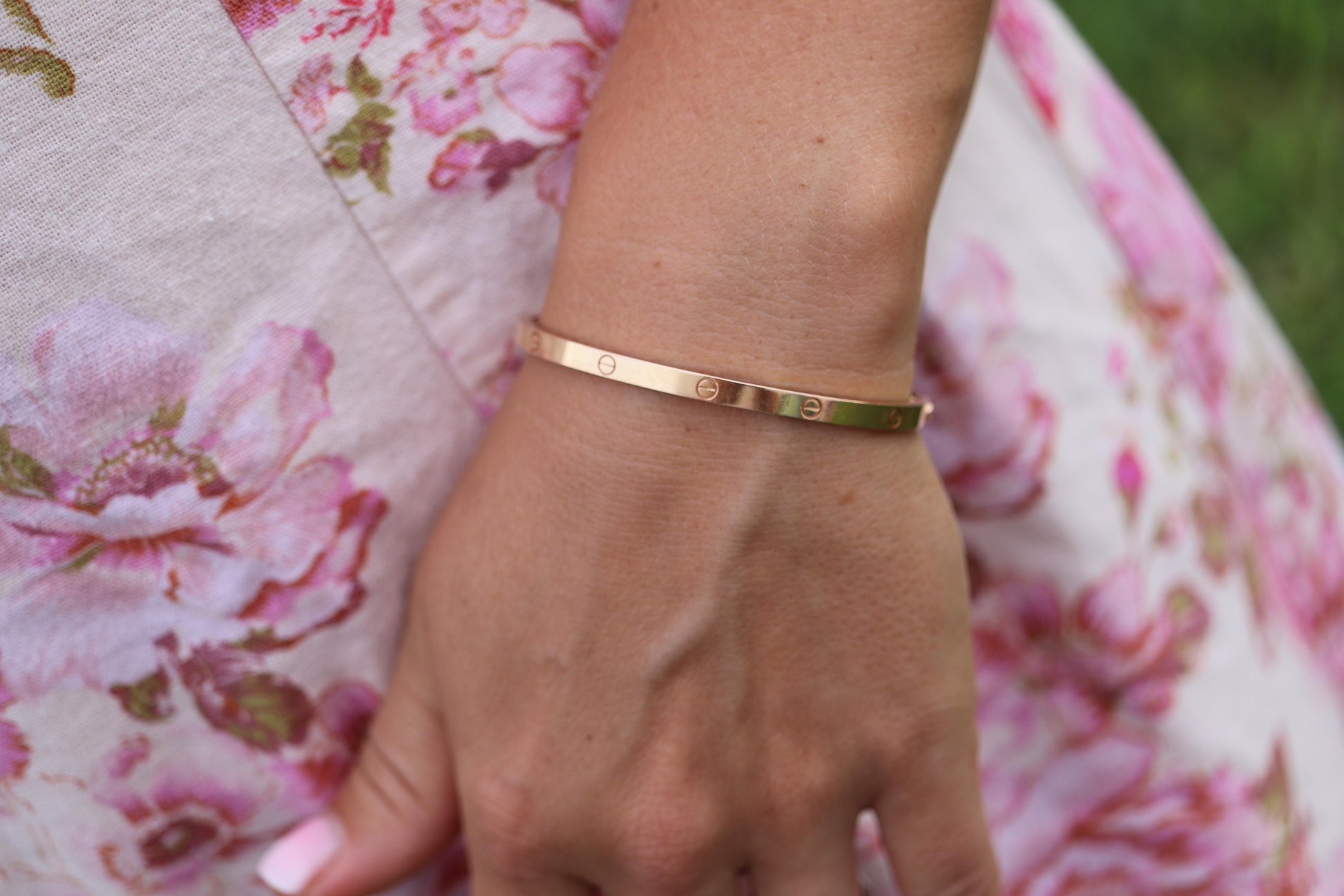 CARTIER Love Bangle Bracelet. Cartier SM Size 17 18k Yellow Gold Full Package.