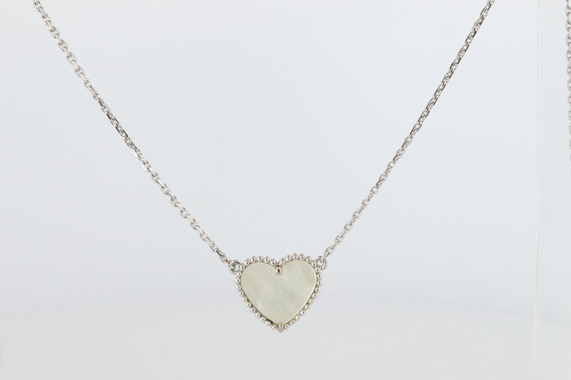 Van Cleef Arpels Lucky Alhambra Necklace. Genuine VCA 18k WG Shell Heart Pendant