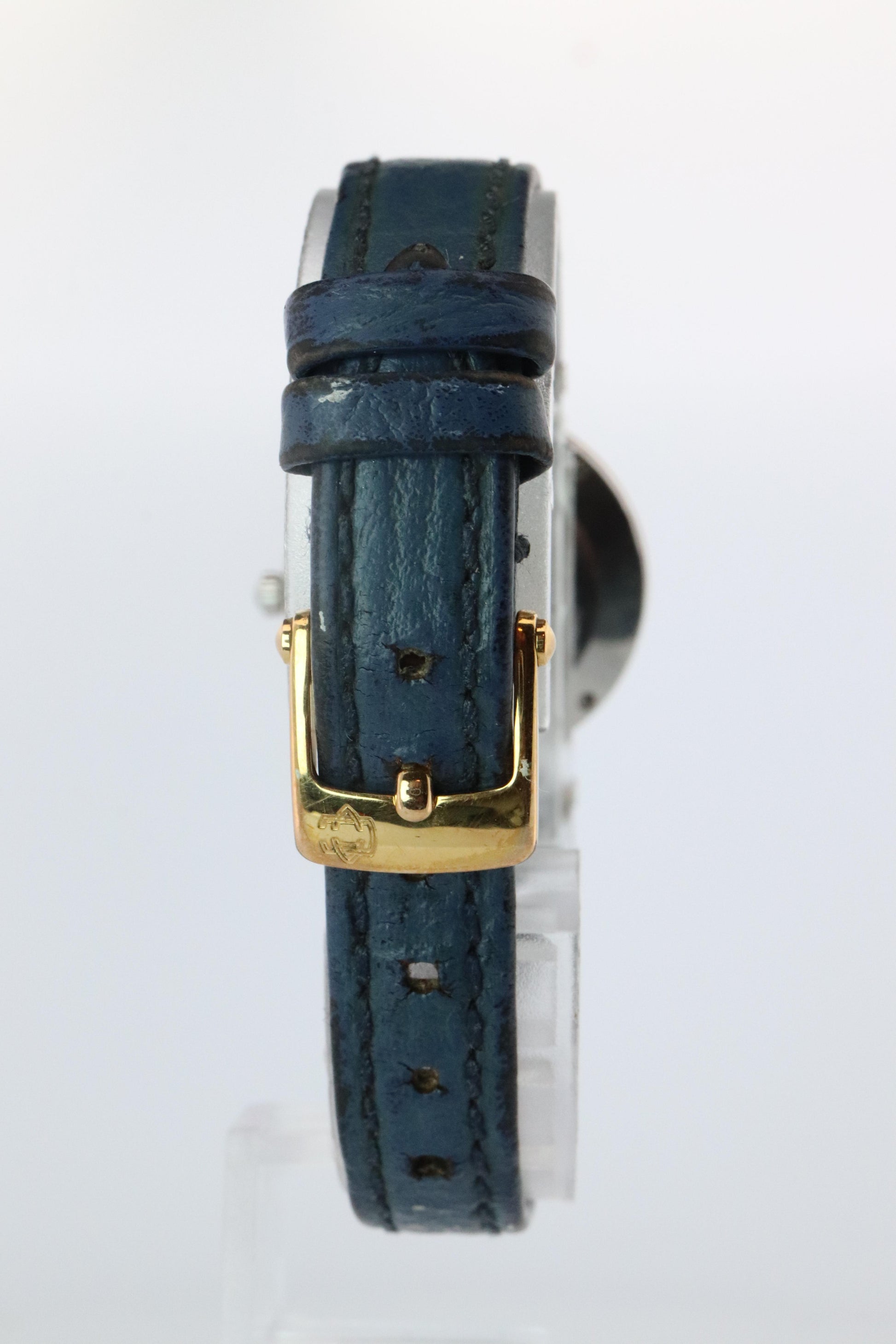 Van Cleef and Arpels 43607 watch. La Collection 18k SS Round 25mm Watch
