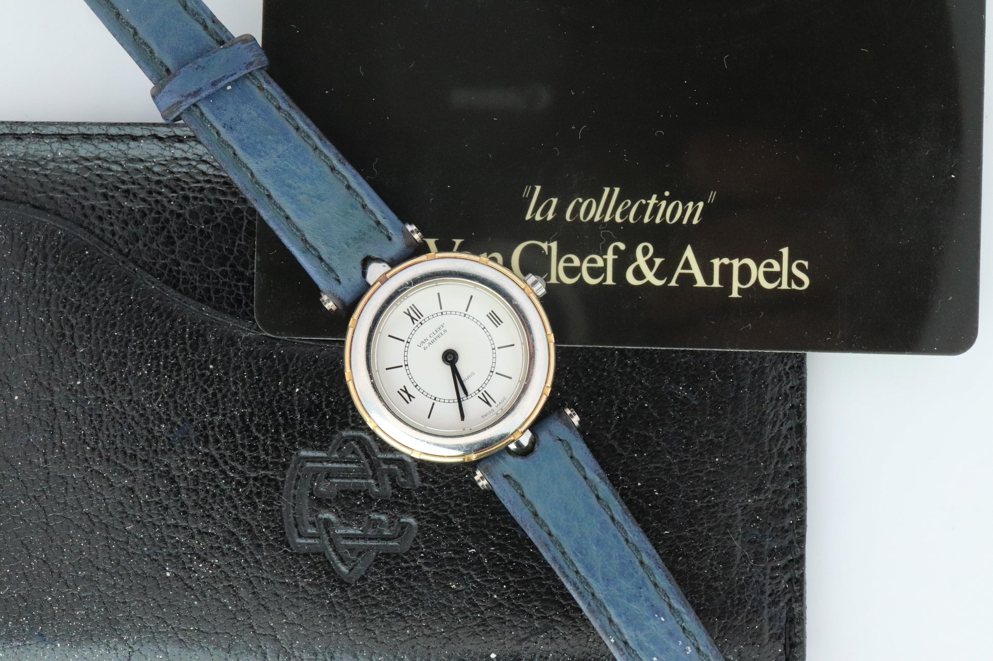 Van Cleef and Arpels 43607 watch. La Collection 18k SS Round 25mm Watch