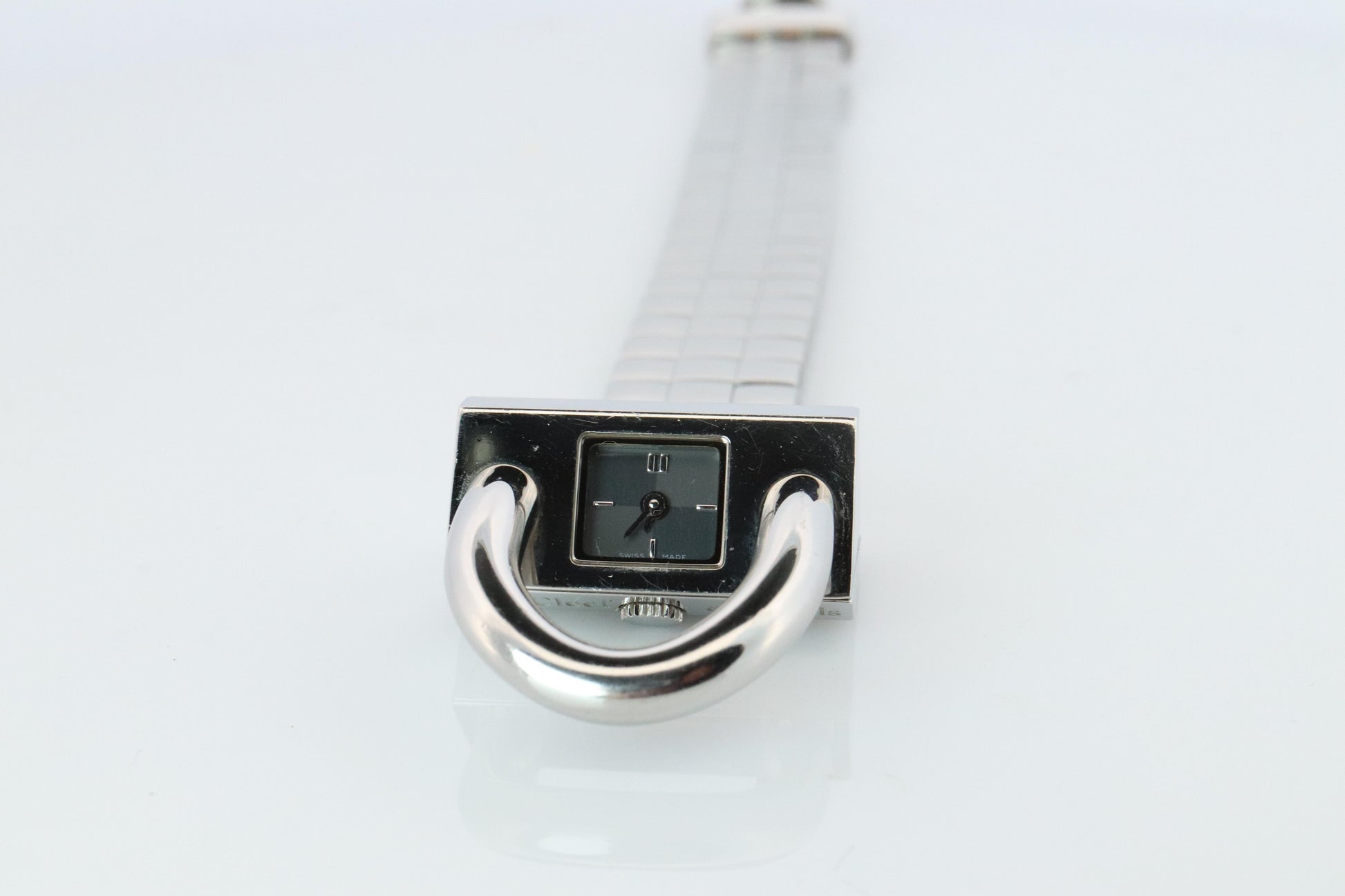 Van Cleef and Arpels Cadenas Lock watch. VCA Cadenas wristwatch