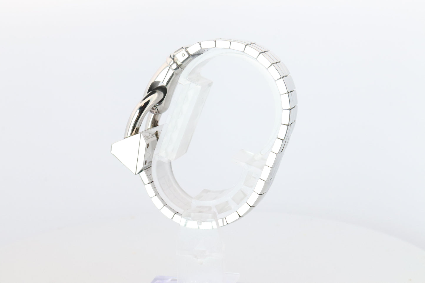 Van Cleef and Arpels Cadenas Lock watch. VCA Cadenas wristwatch