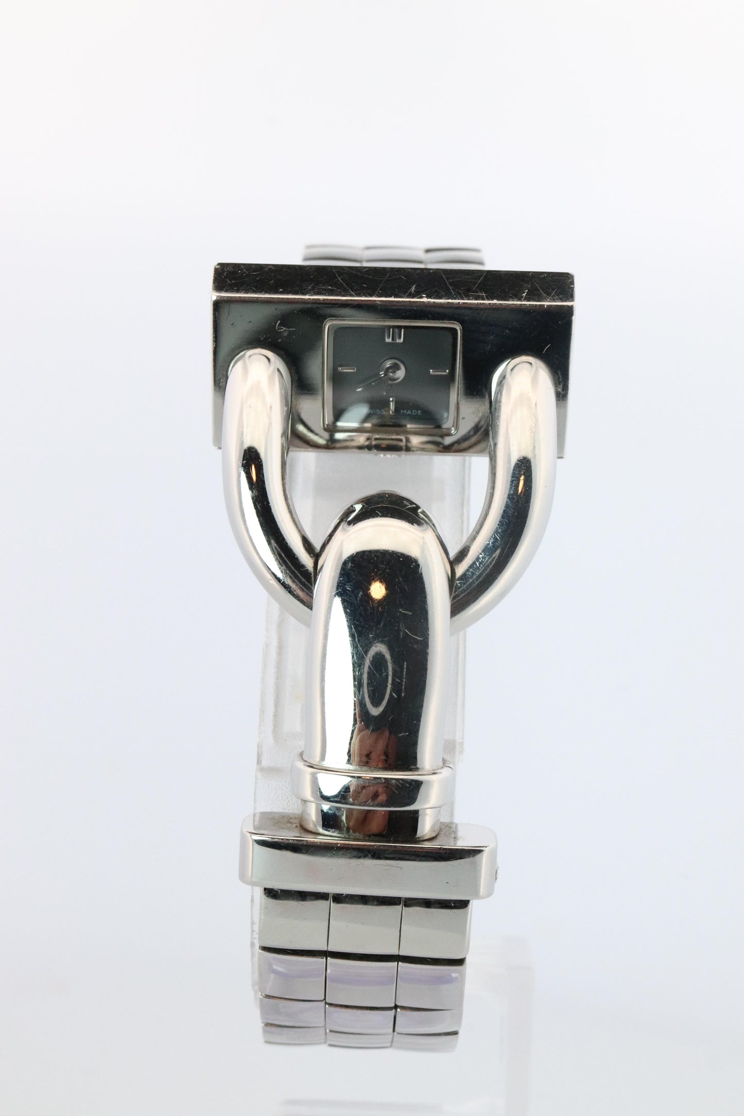 Van Cleef and Arpels Cadenas Lock watch. VCA Cadenas wristwatch