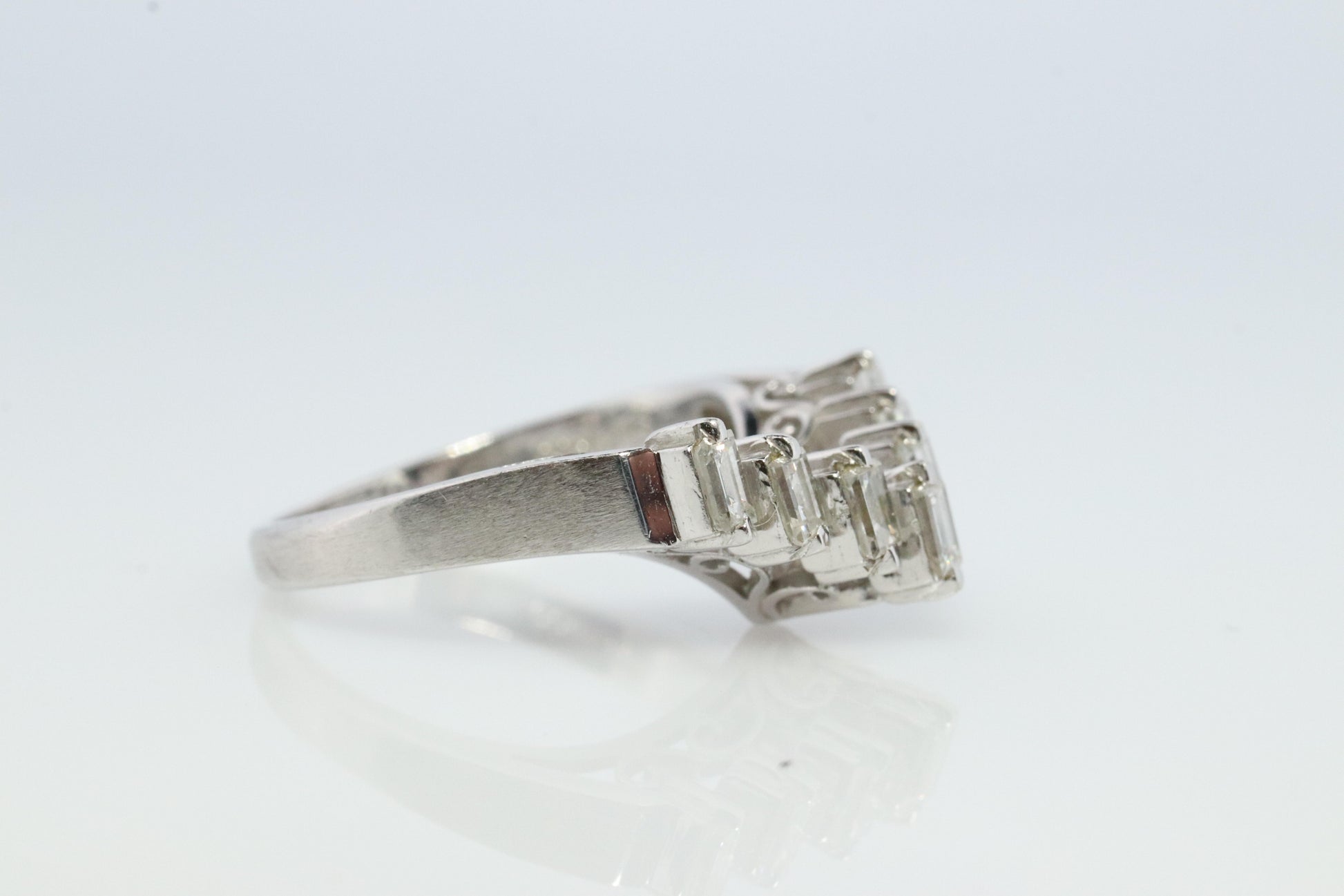 TASAKI Ring. Genuine Platinum Diamond Baguette Band Enhancer. Solitaire Jacket