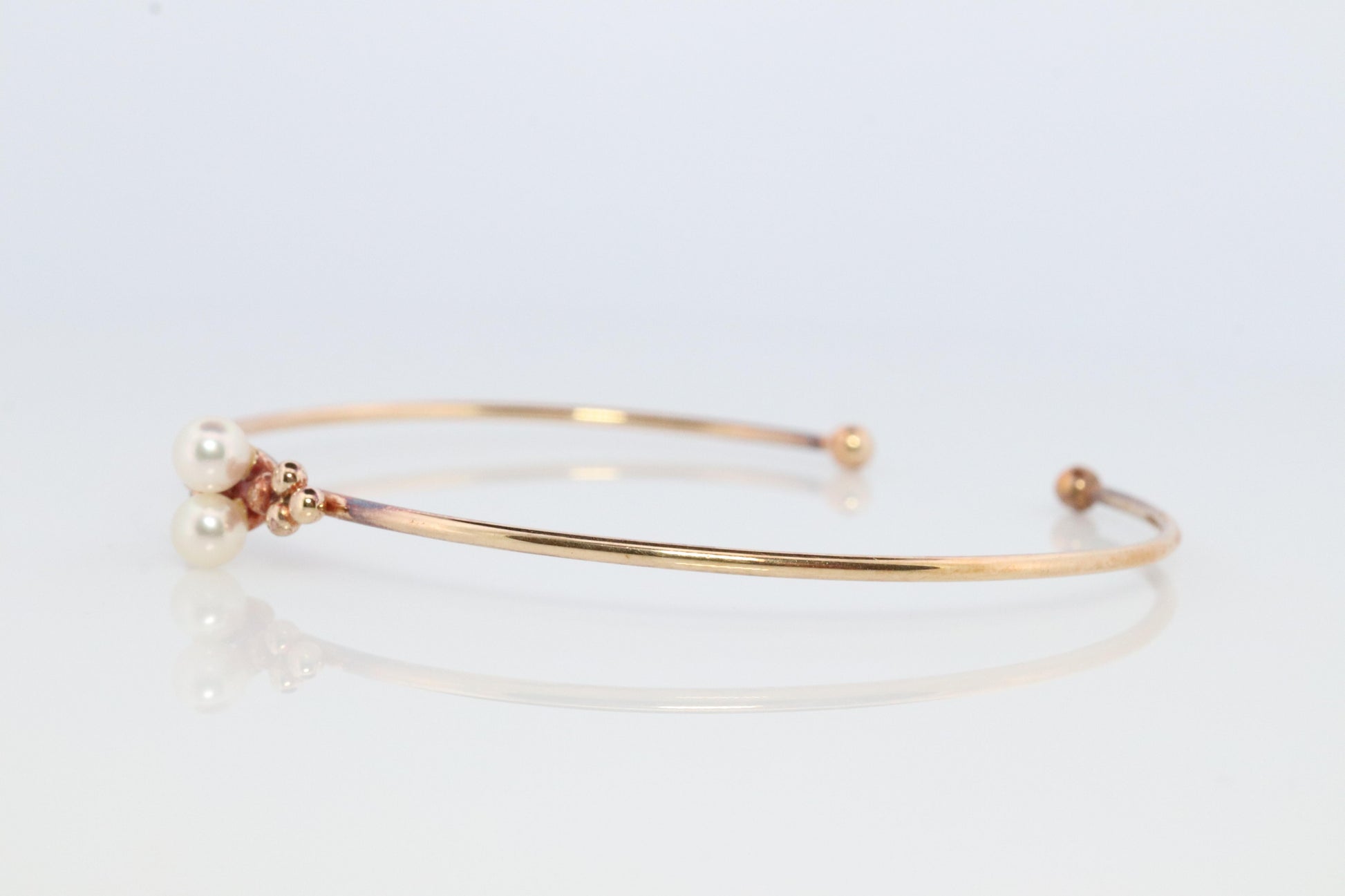 Mikimoto Bangle. Vintage 14k Gold Mikimoto Pearl Bangle Bracelet Dainty.