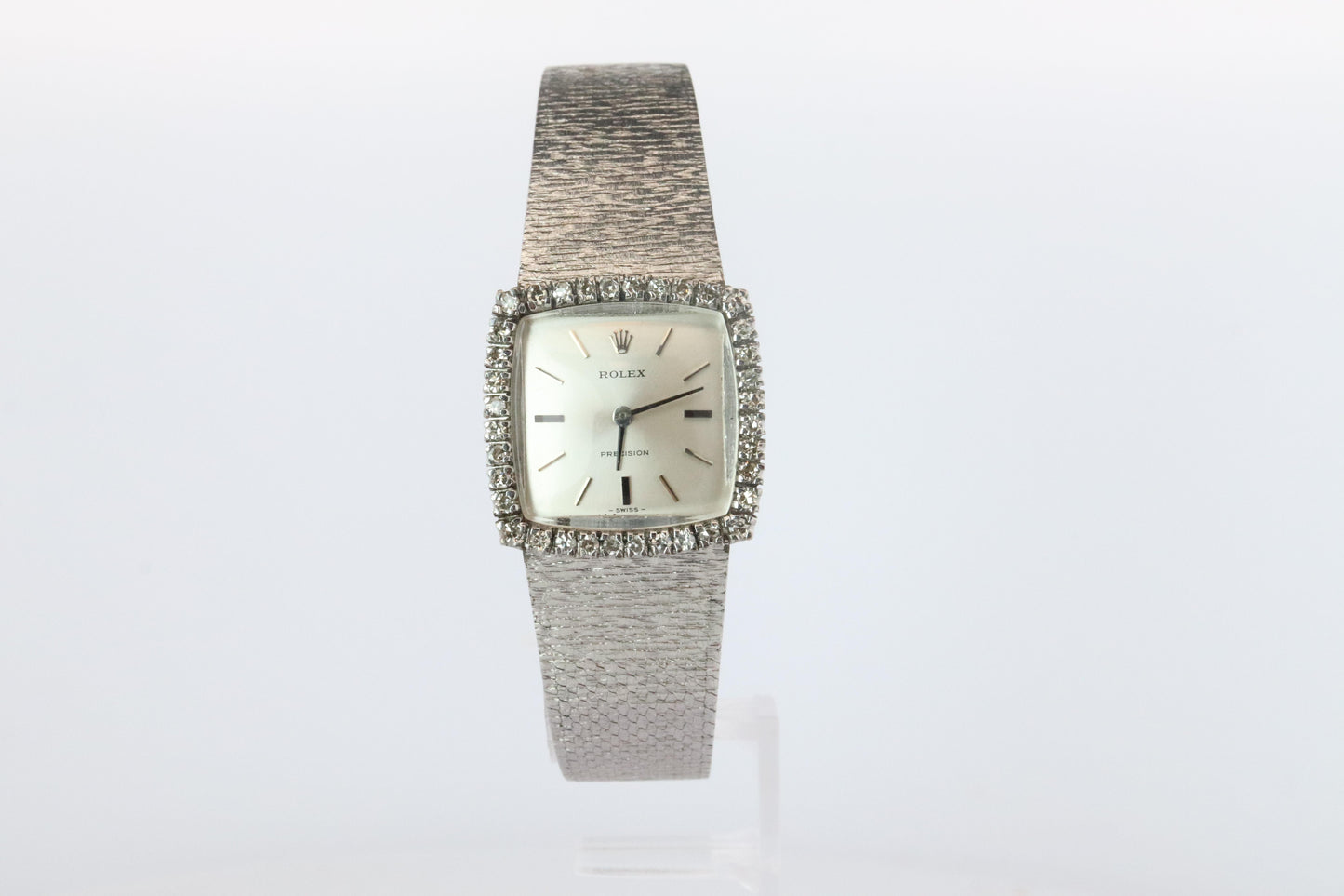 Genuine Rolex Watch. Diamond Bezel 1971 Ladies Manual ROLEX 2611 Precision