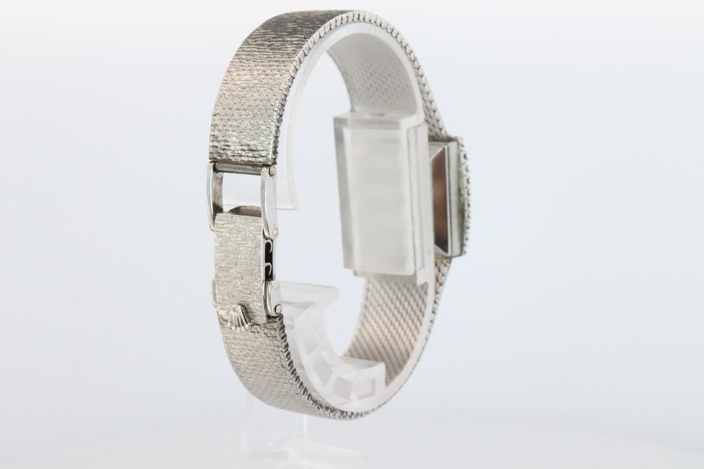 Genuine Rolex Watch. Diamond Bezel 1971 Ladies Manual ROLEX 2611 Precision