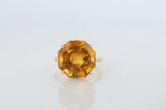Tiffany and Co Citrine Ring. Tiffany Yellow Large Citrine Solitaire Ring.