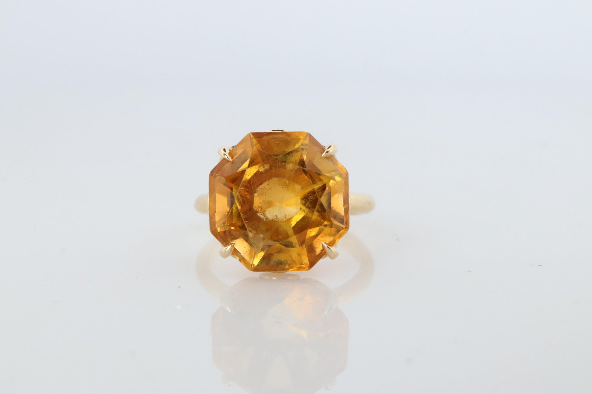 Tiffany and Co Citrine Ring. Tiffany Yellow Large Citrine Solitaire Ring.