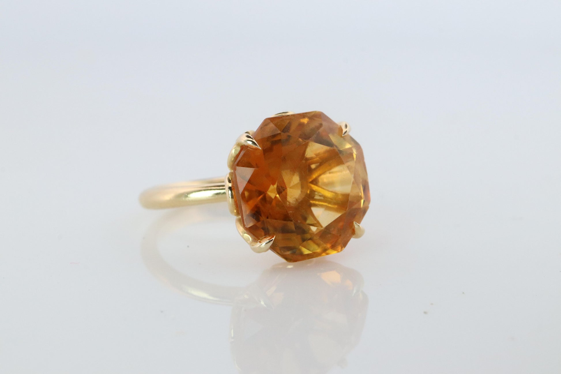 Tiffany and Co Citrine Ring. Tiffany Yellow Large Citrine Solitaire Ring.